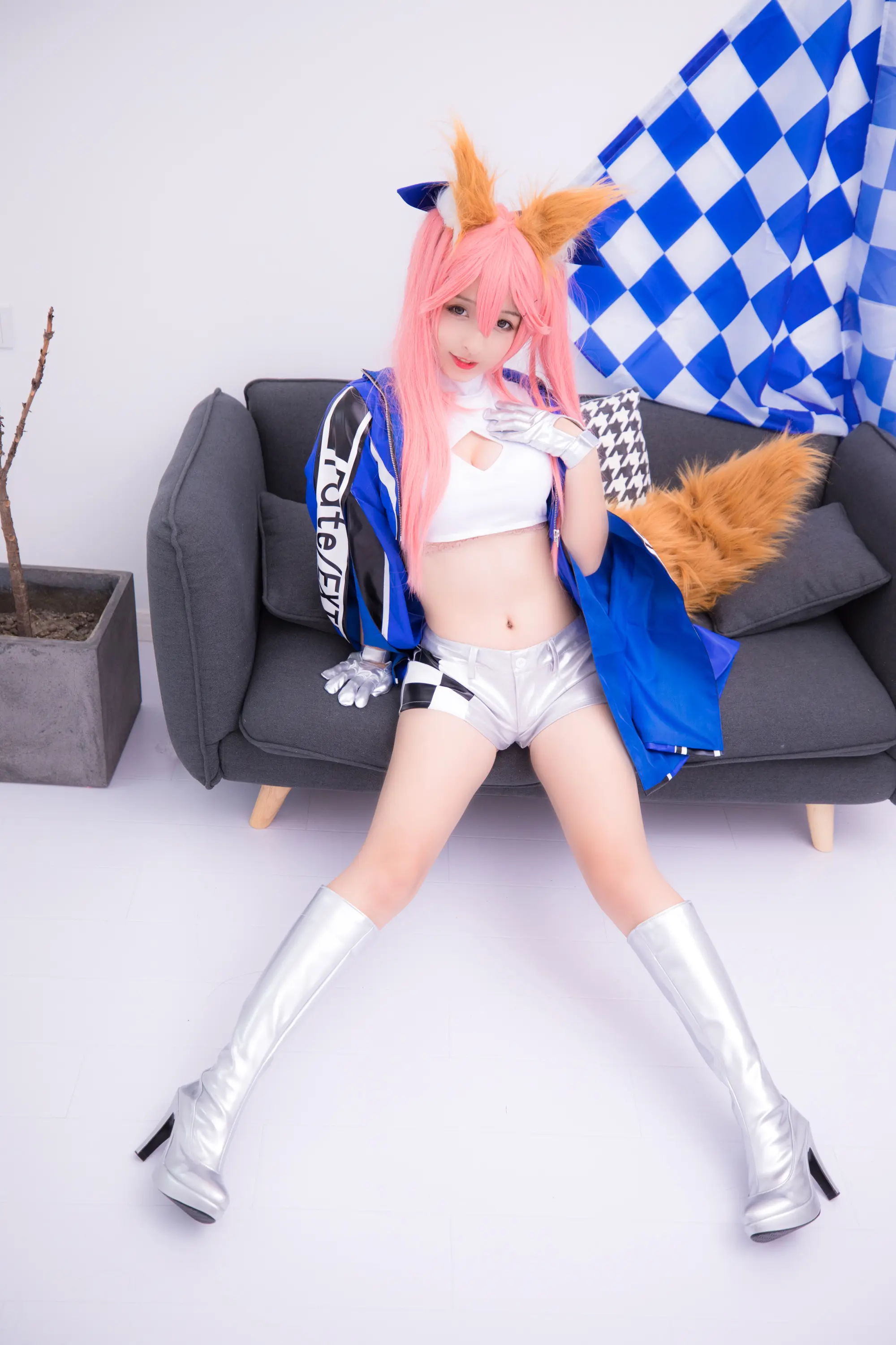 神楽坂真冬 目標はあなた、エンジン全開 [150P]