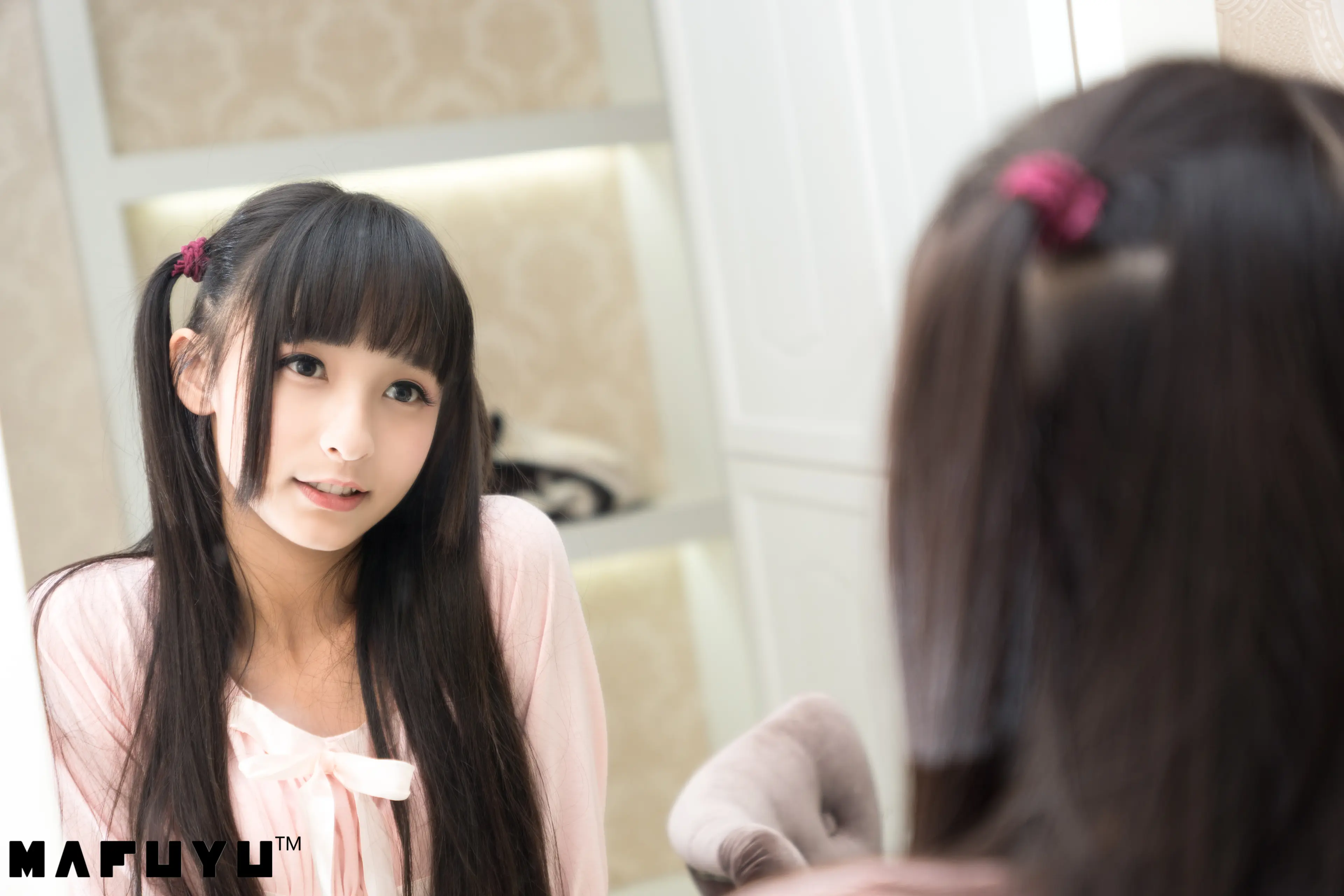 神楽坂真冬 粉白条纹系列 [106P]