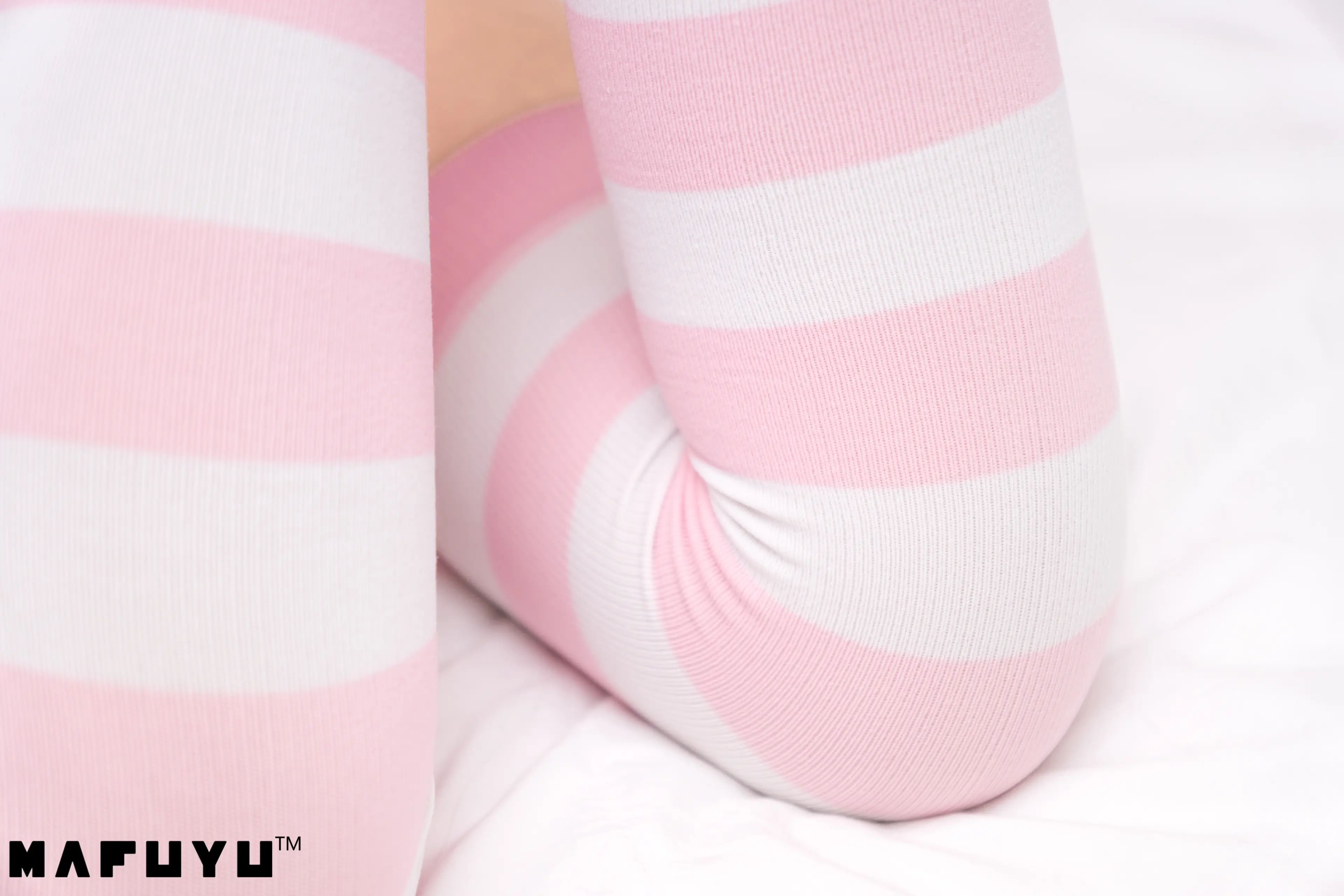 神楽坂真冬 粉白条纹系列 [106P]