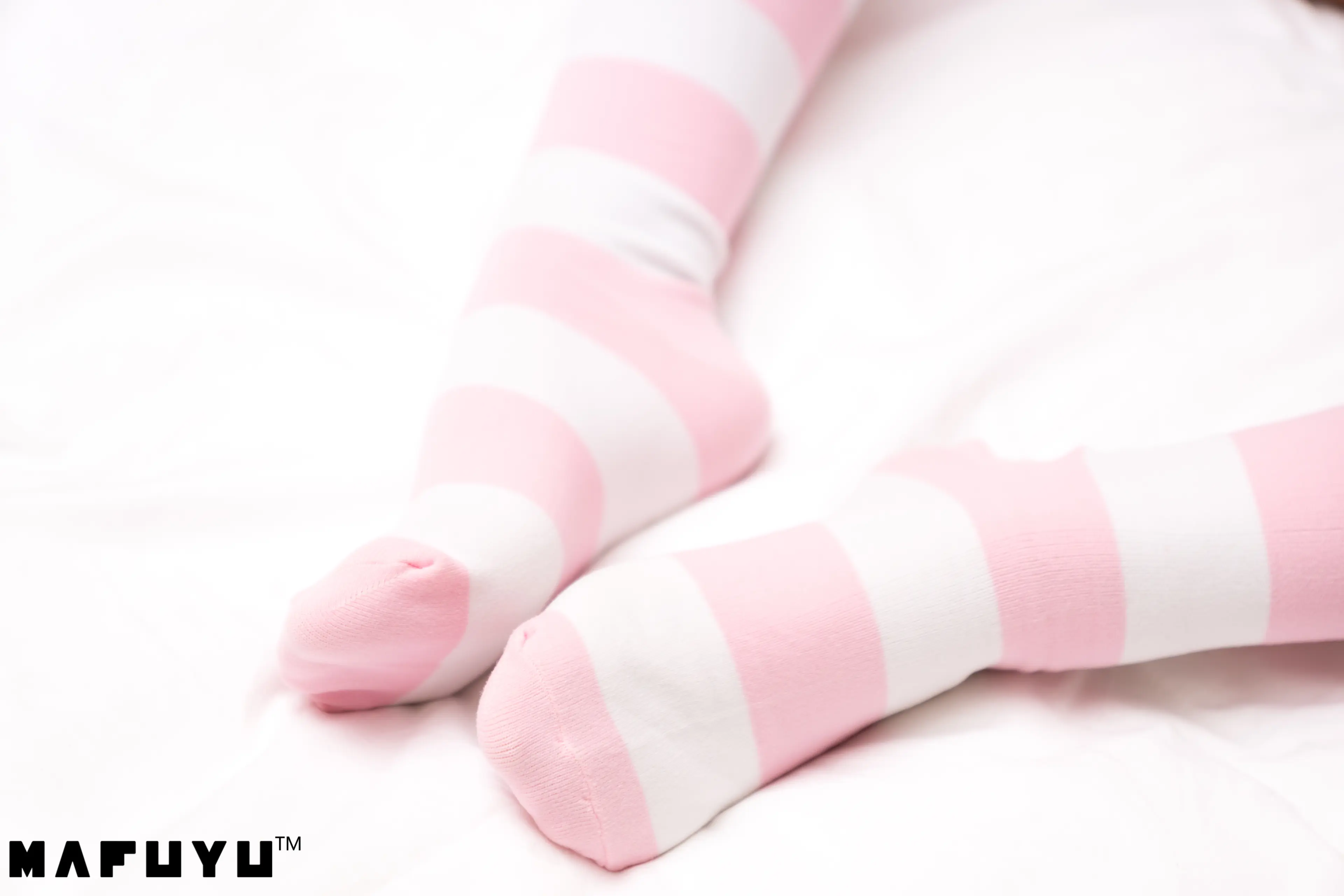 神楽坂真冬 粉白条纹系列 [106P]