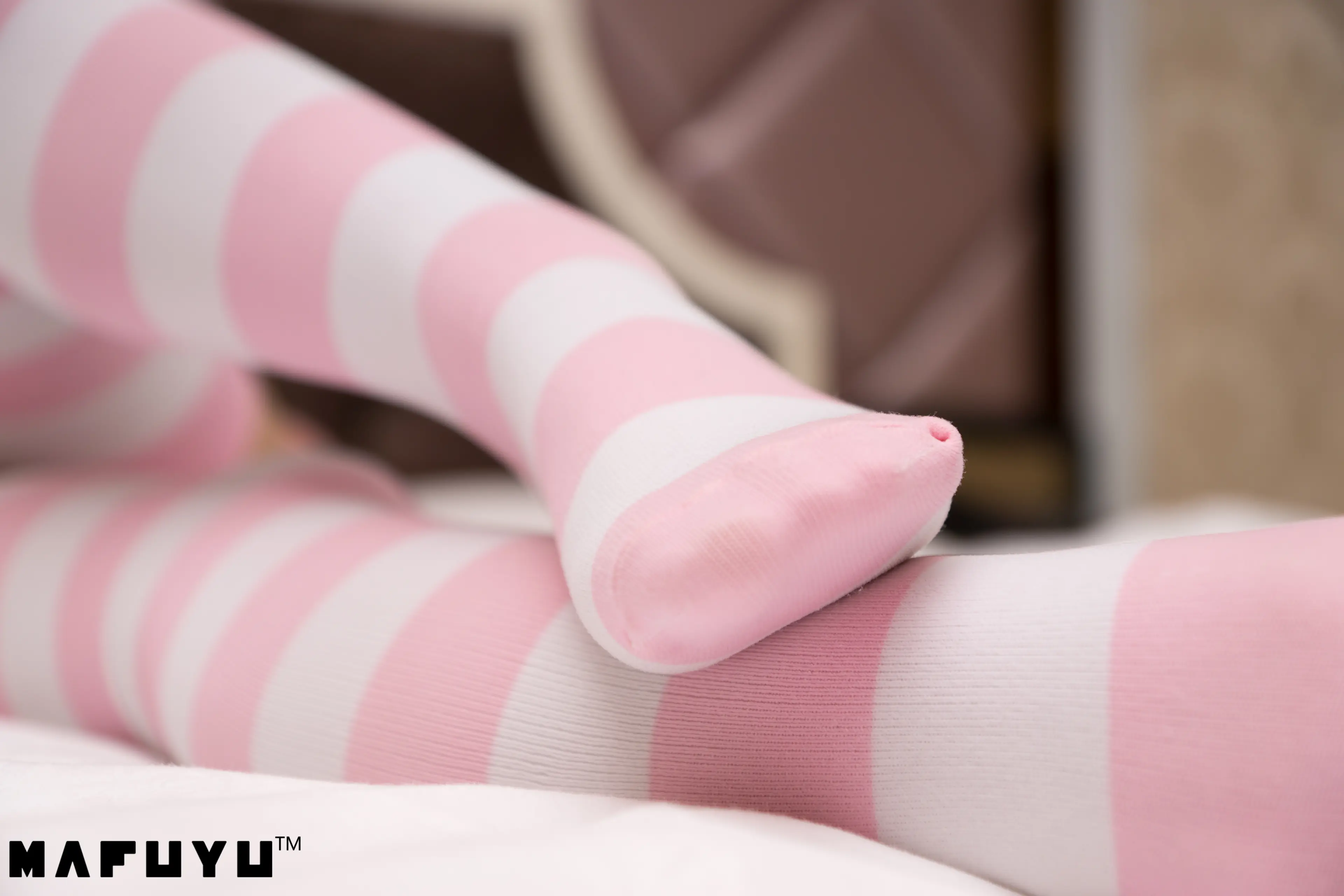 神楽坂真冬 粉白条纹系列 [106P]