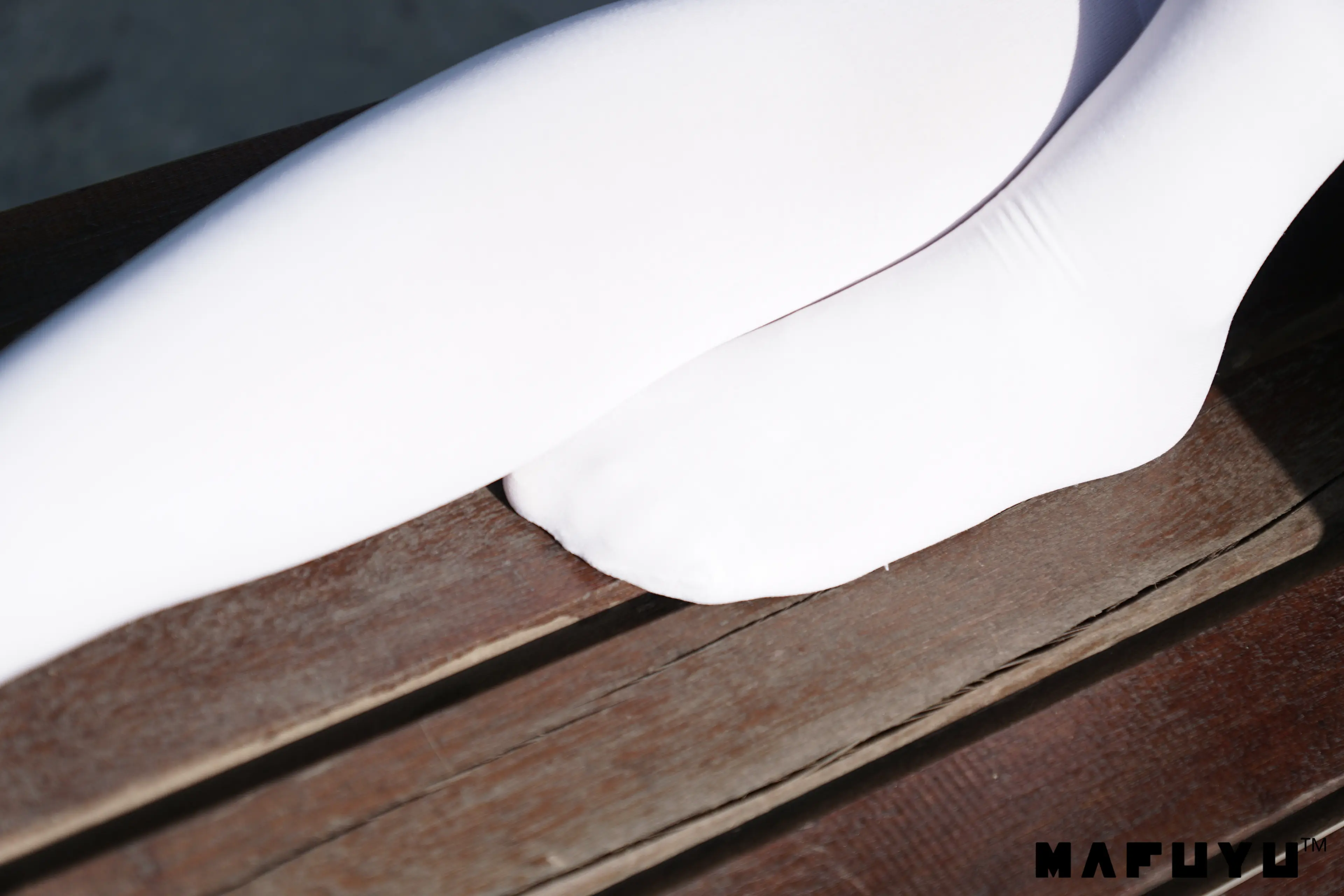 神楽坂真冬 红JK白过膝系列 [187P]