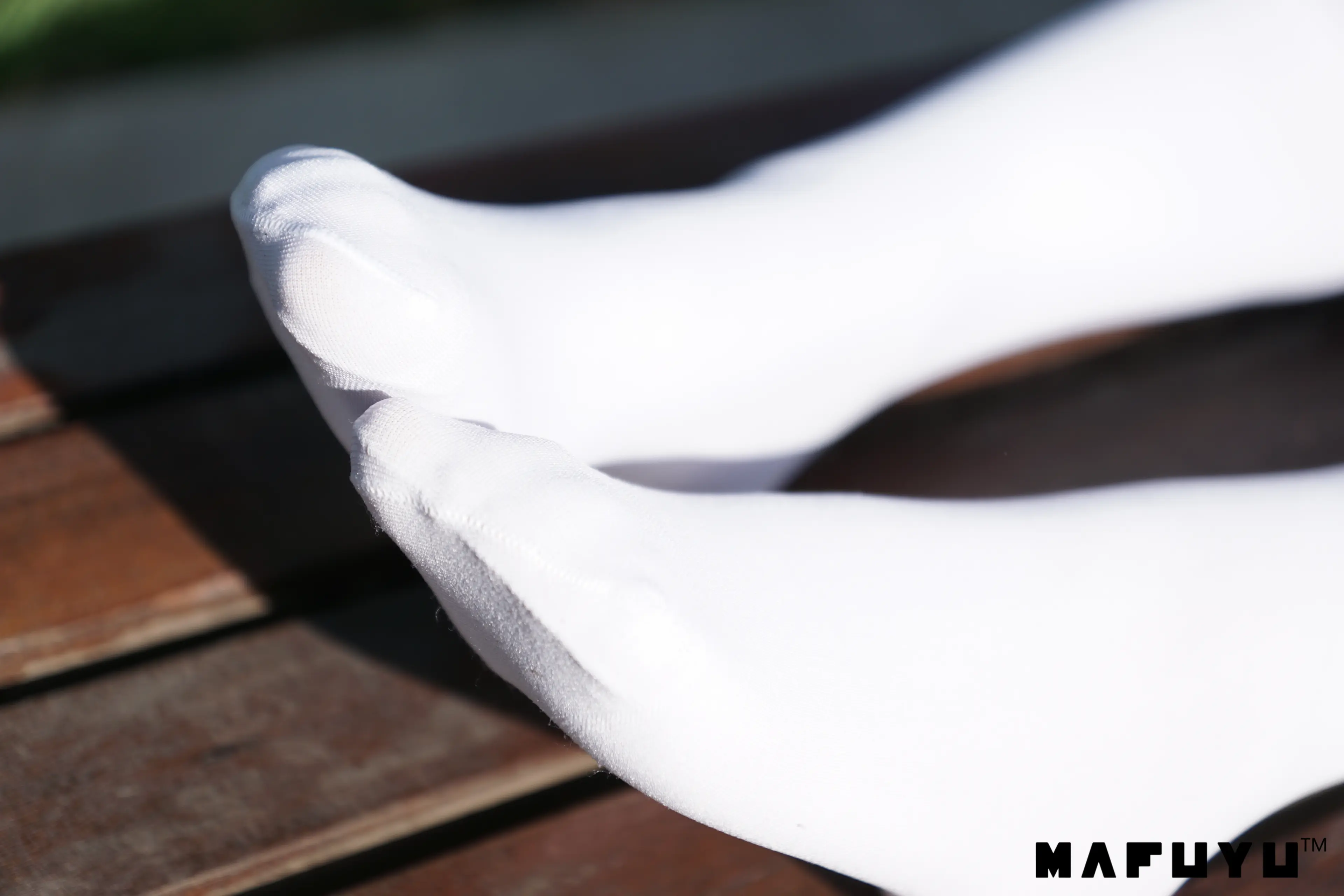 神楽坂真冬 红JK白过膝系列 [187P]