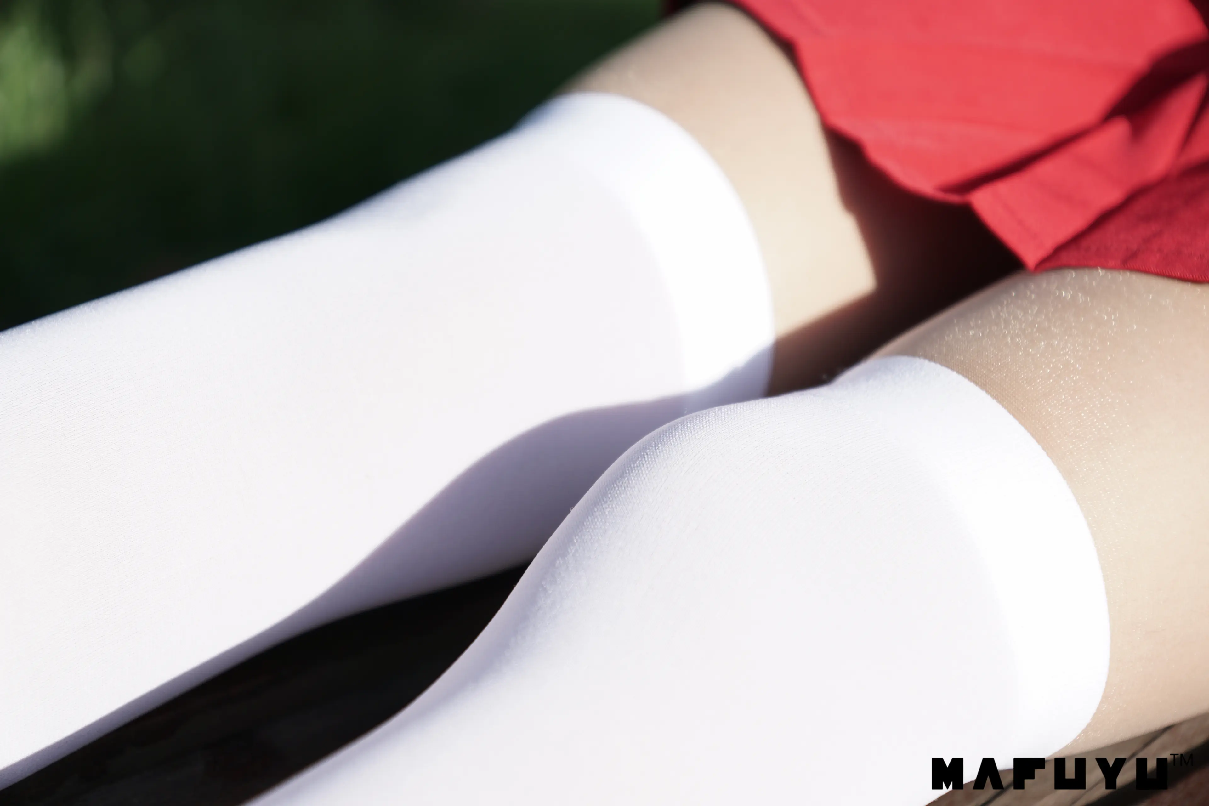 神楽坂真冬 红JK白过膝系列 [187P]