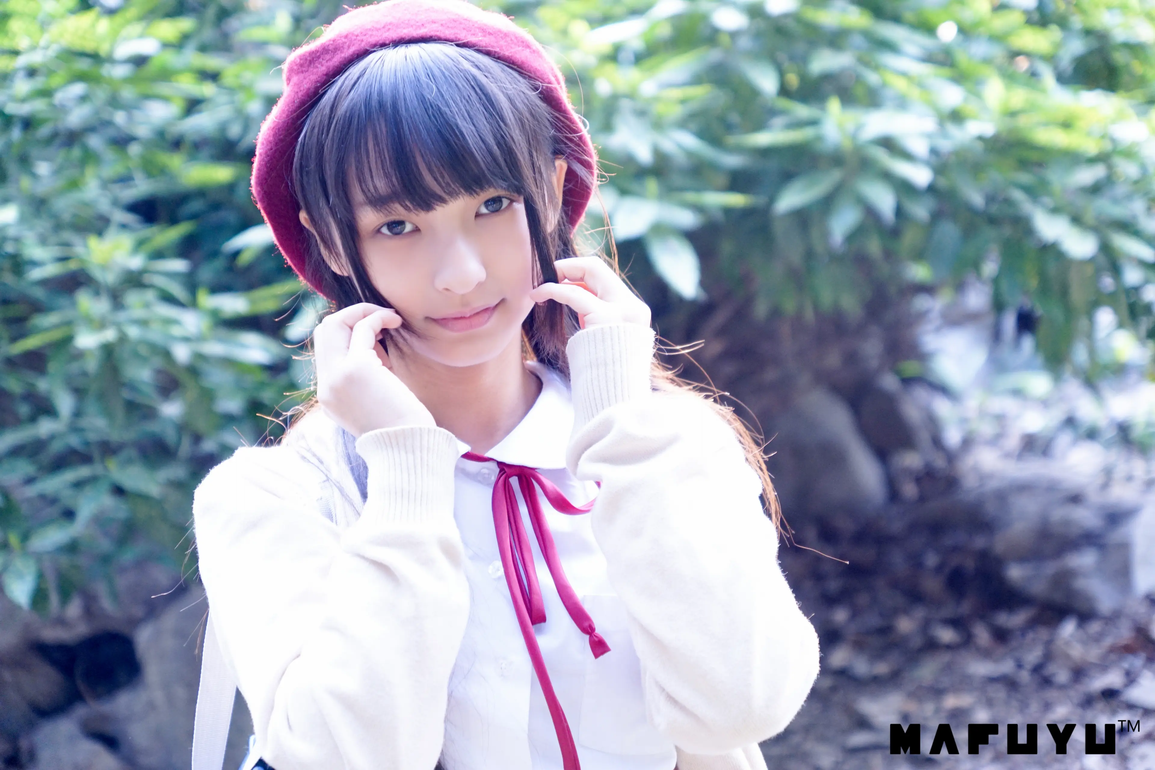 神楽坂真冬 红JK白过膝系列 [187P]