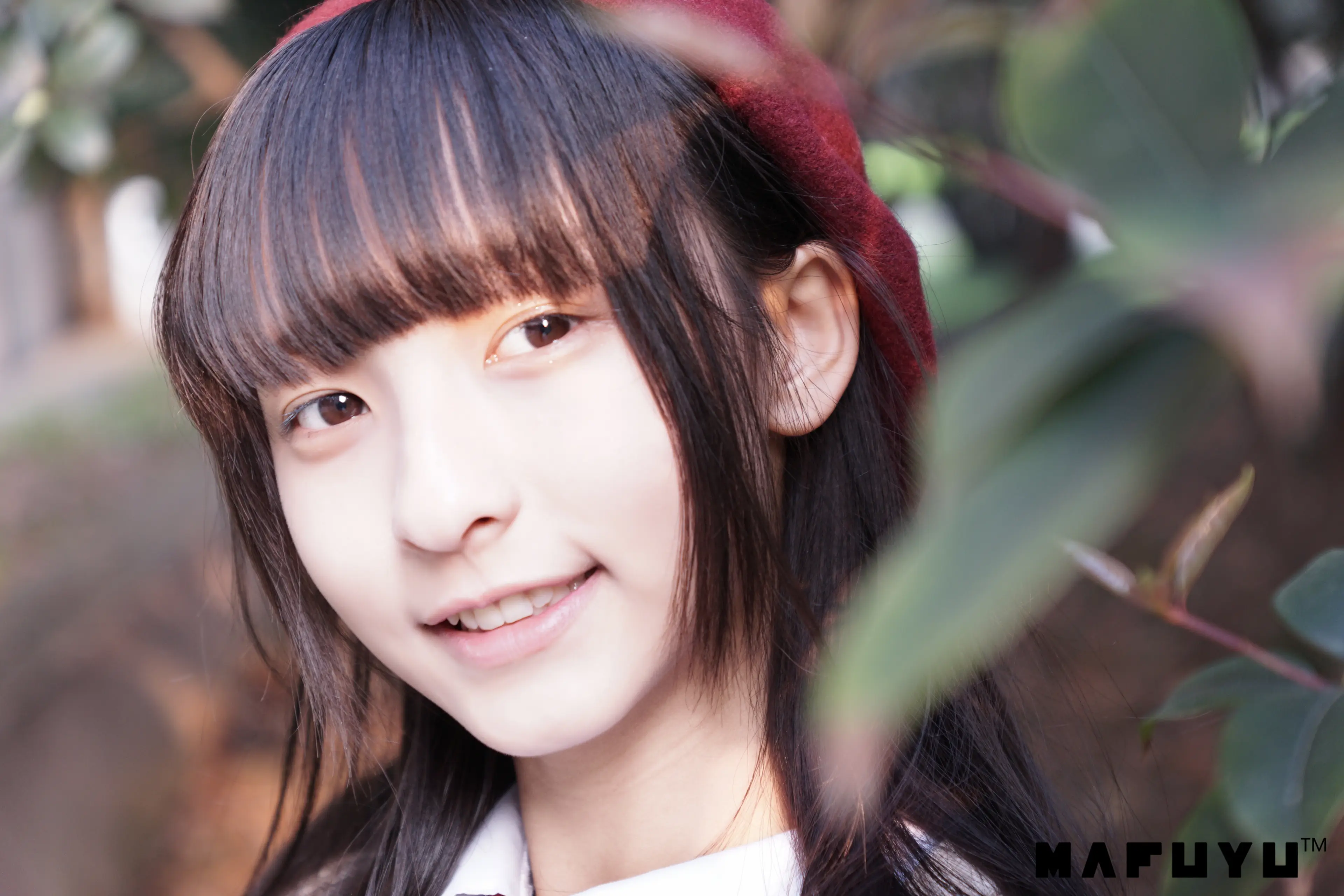 神楽坂真冬 红JK白过膝系列 [187P]