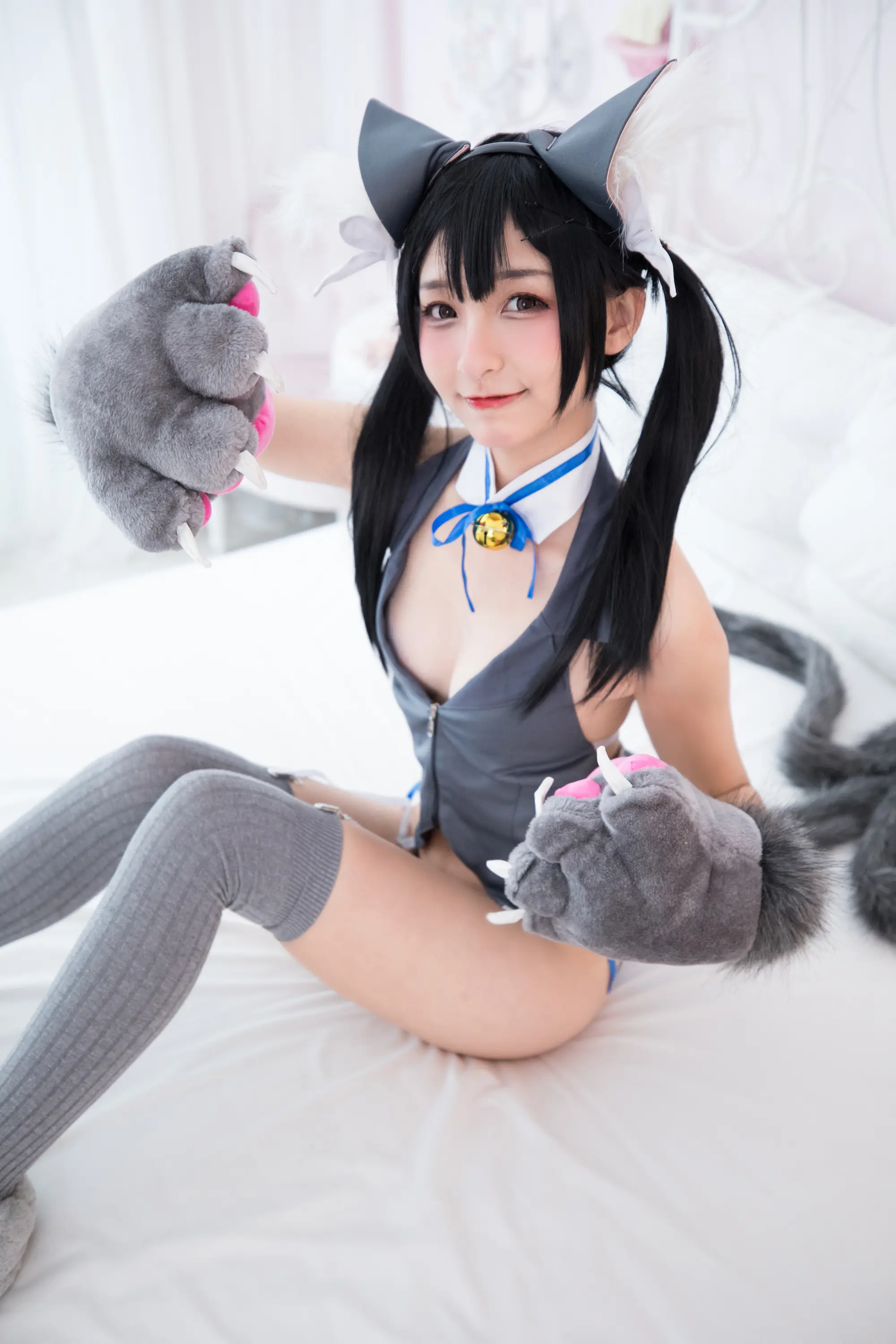 神楽坂真冬 魔法を使えないの日常 [150P]