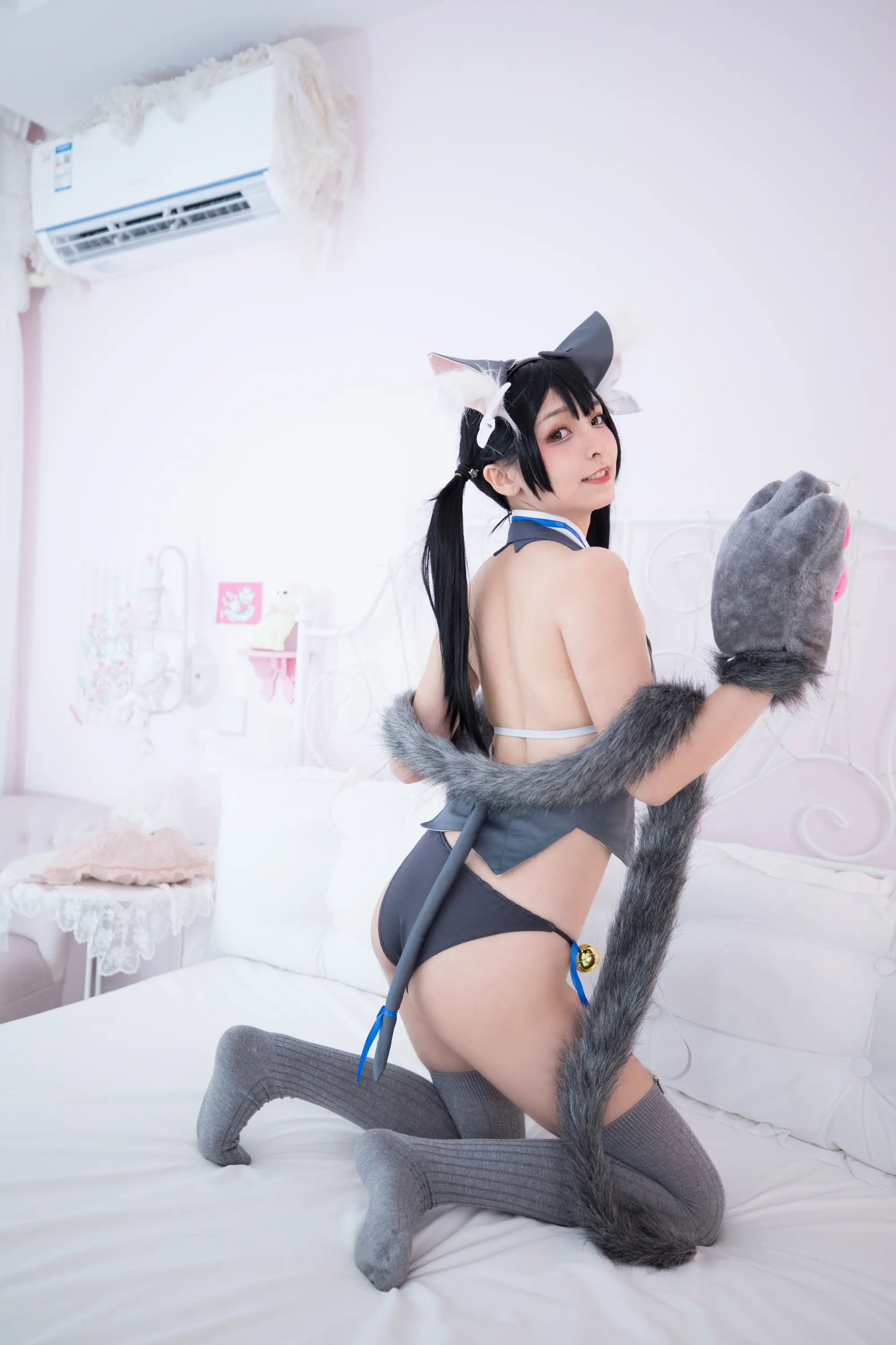 神楽坂真冬 魔法を使えないの日常 [150P]