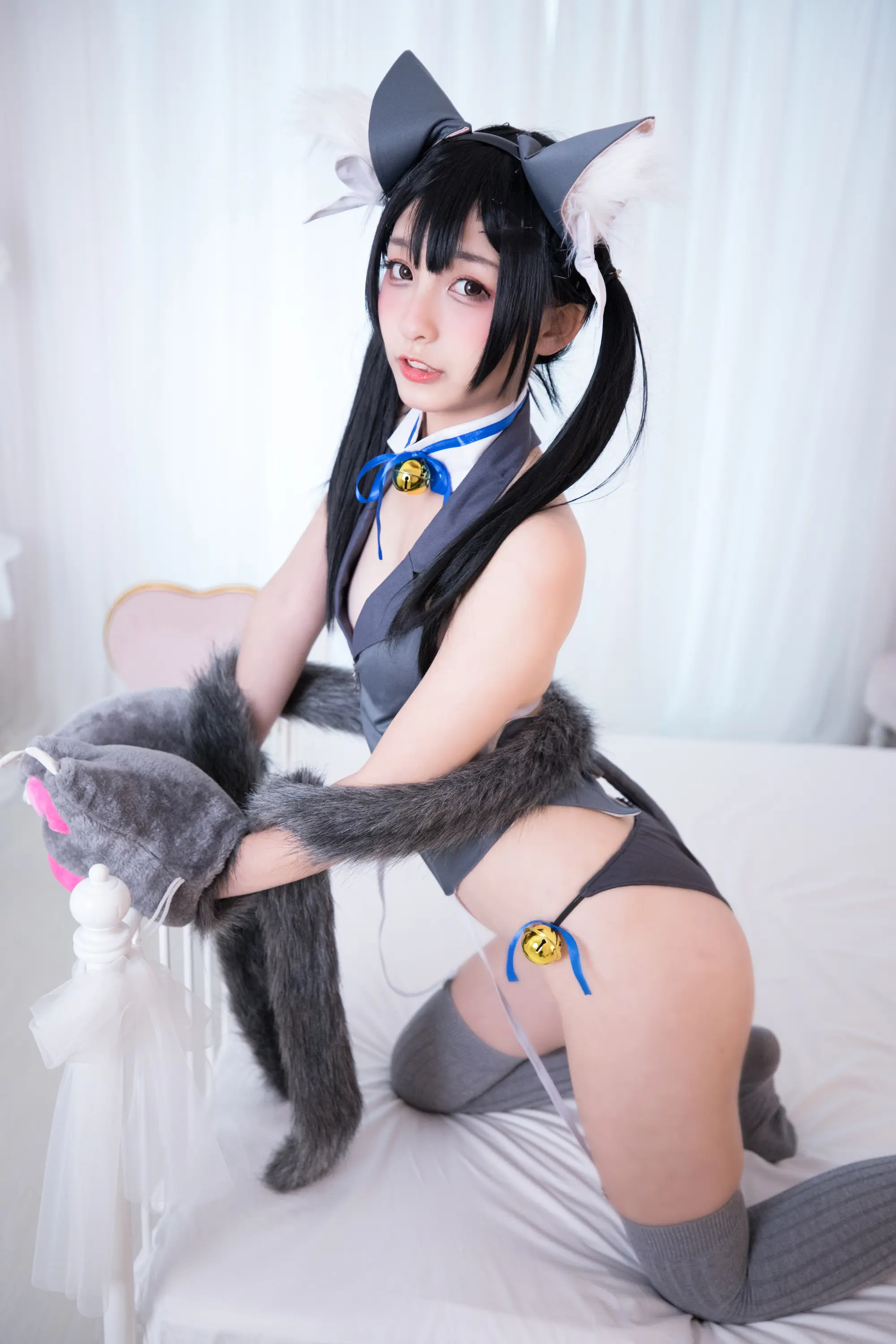 神楽坂真冬 魔法を使えないの日常 [150P]