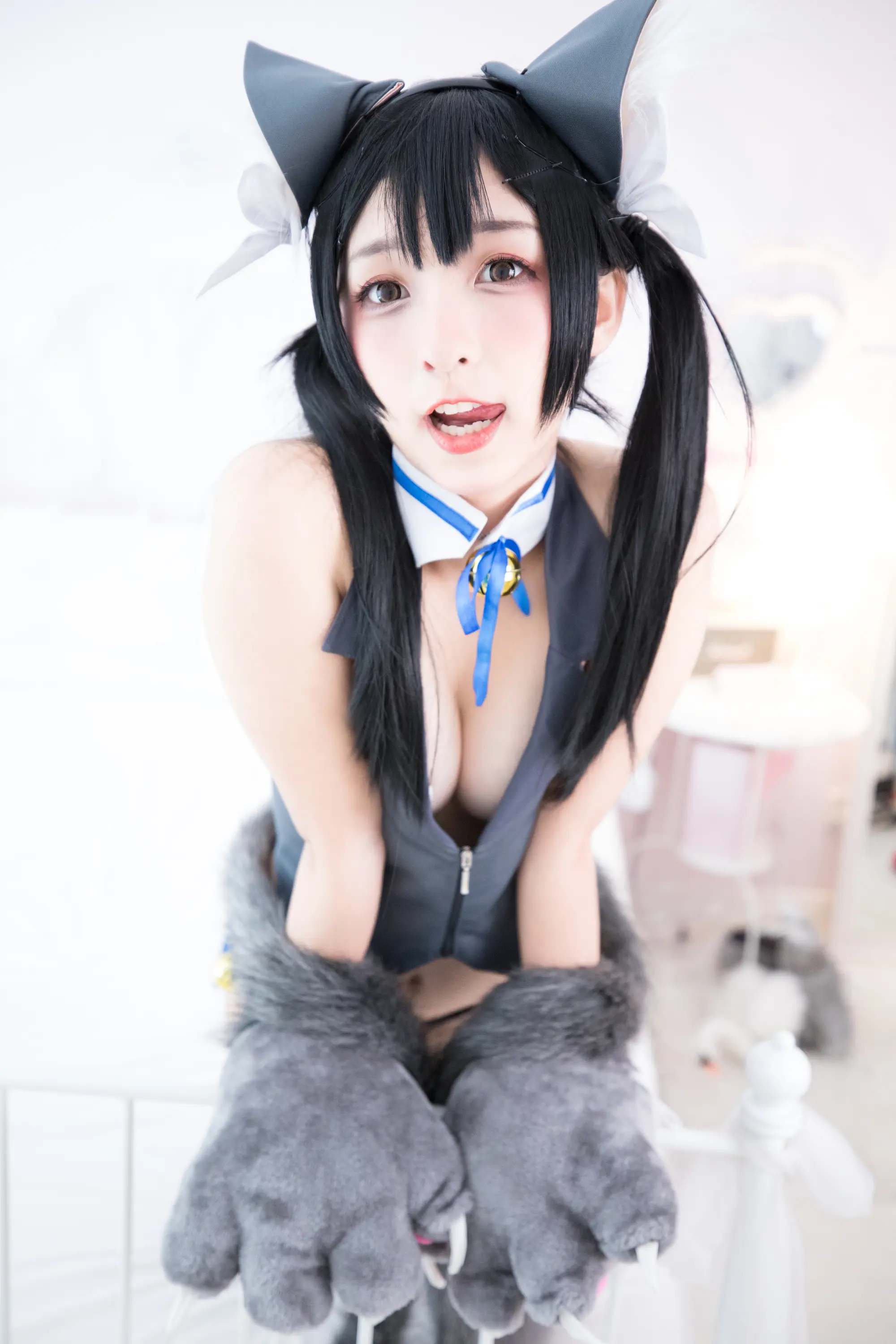 神楽坂真冬 魔法を使えないの日常 [150P]