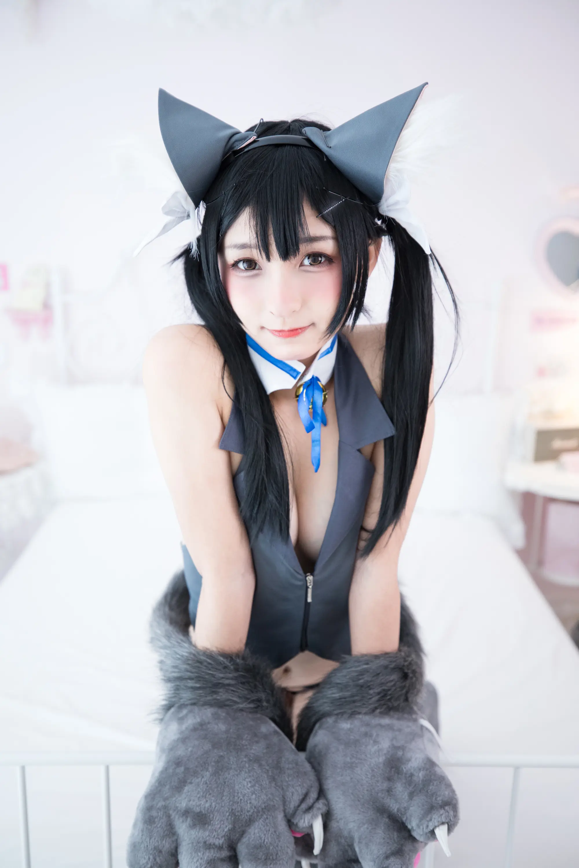 神楽坂真冬 魔法を使えないの日常 [150P]