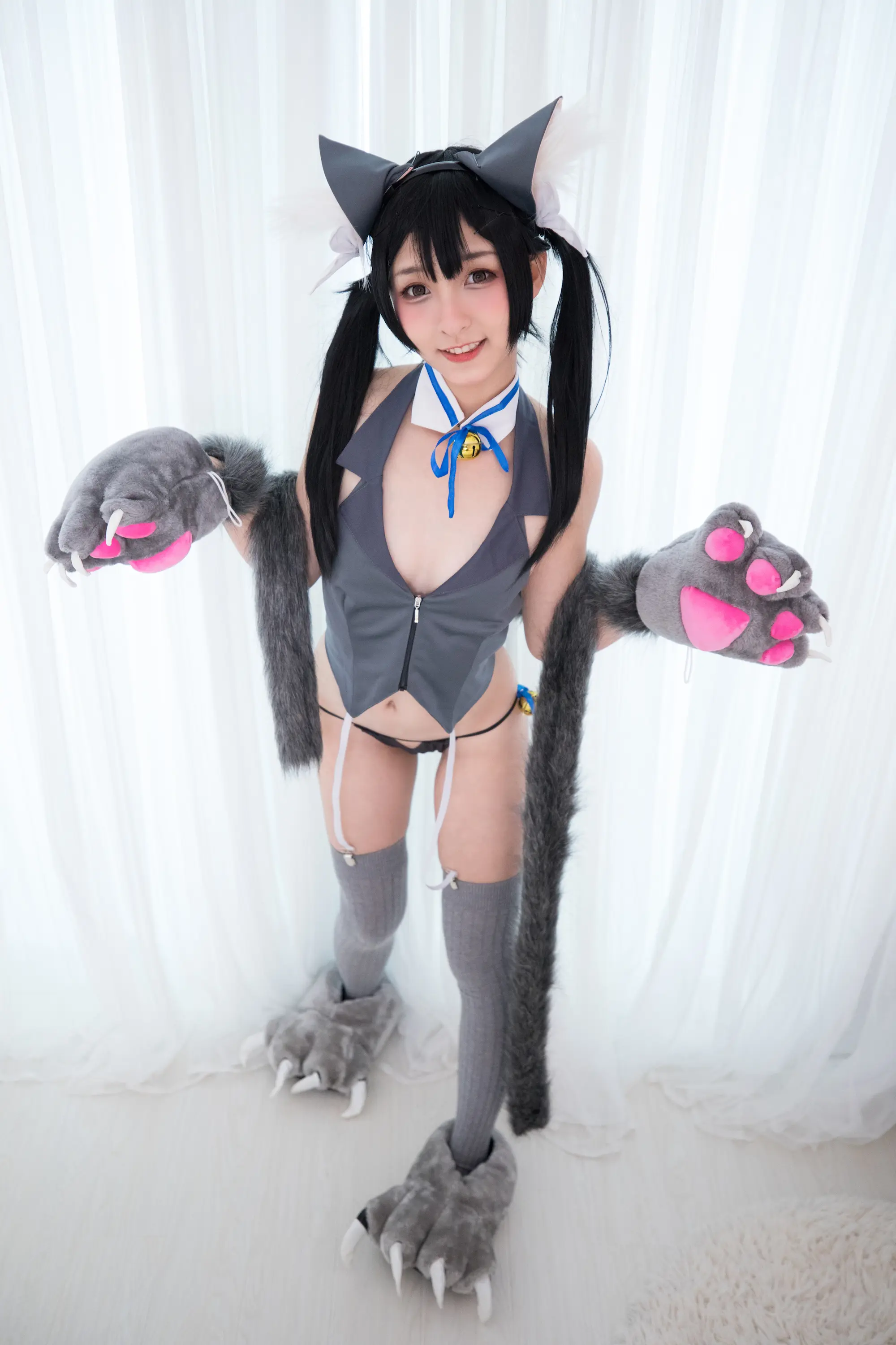 神楽坂真冬 魔法を使えないの日常 [150P]