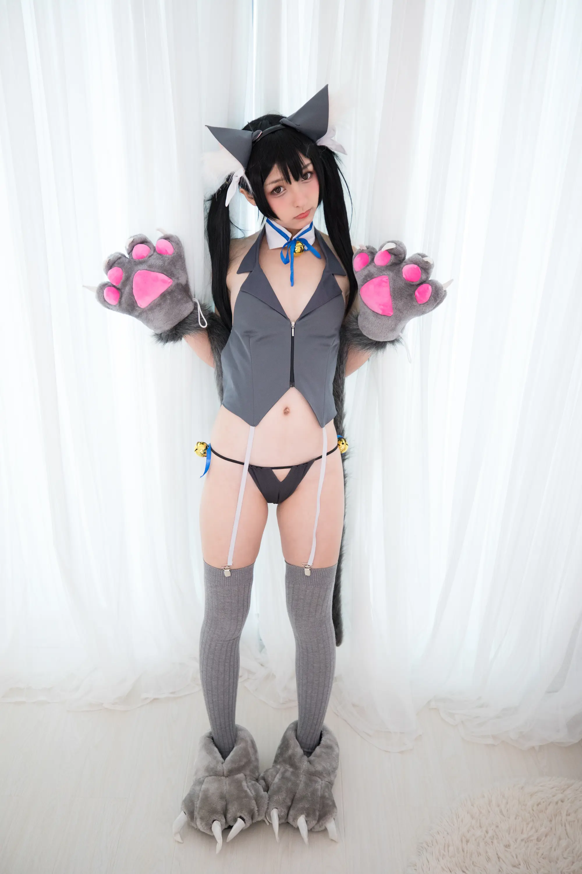 神楽坂真冬 魔法を使えないの日常 [150P]