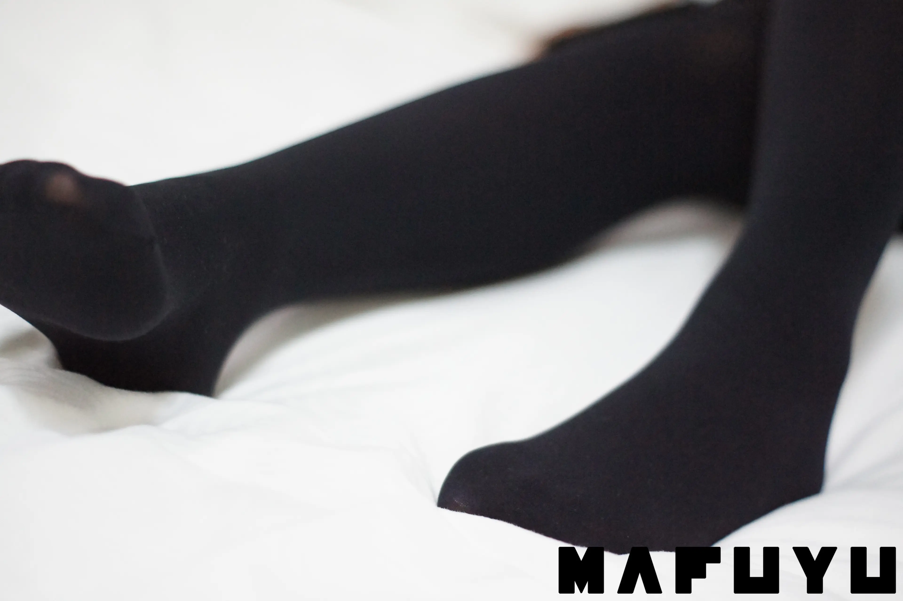 神楽坂真冬 黑丝衬衫 [88P]