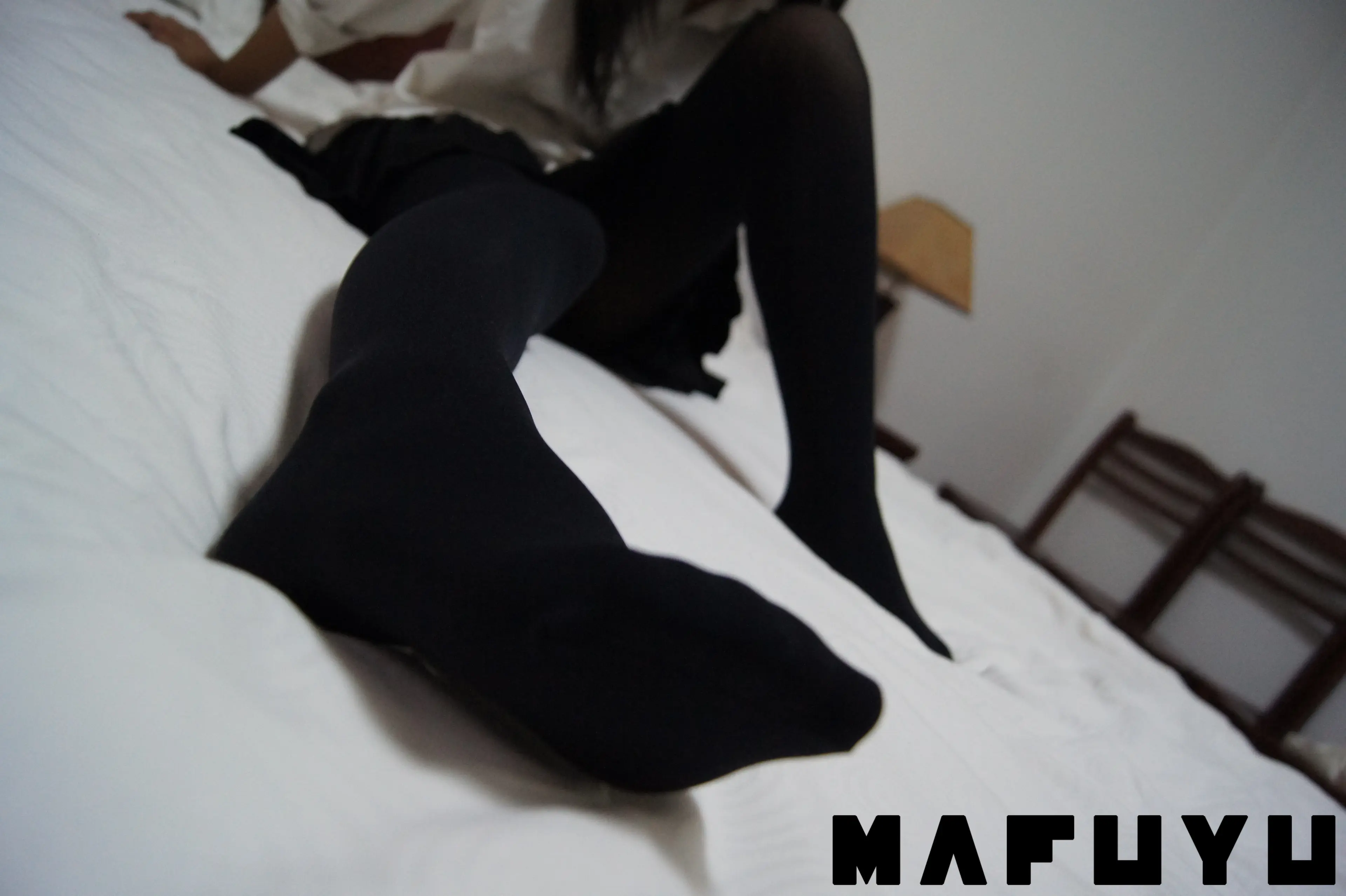 神楽坂真冬 黑丝衬衫 [88P]