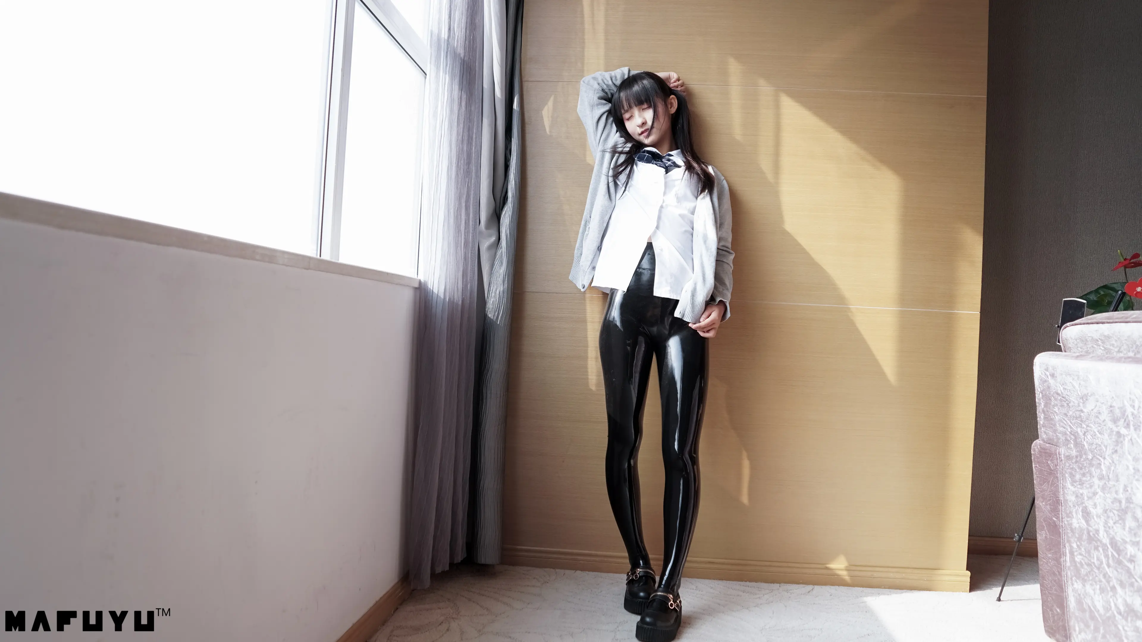 神楽坂真冬 黑色皮裤系列 [169P]