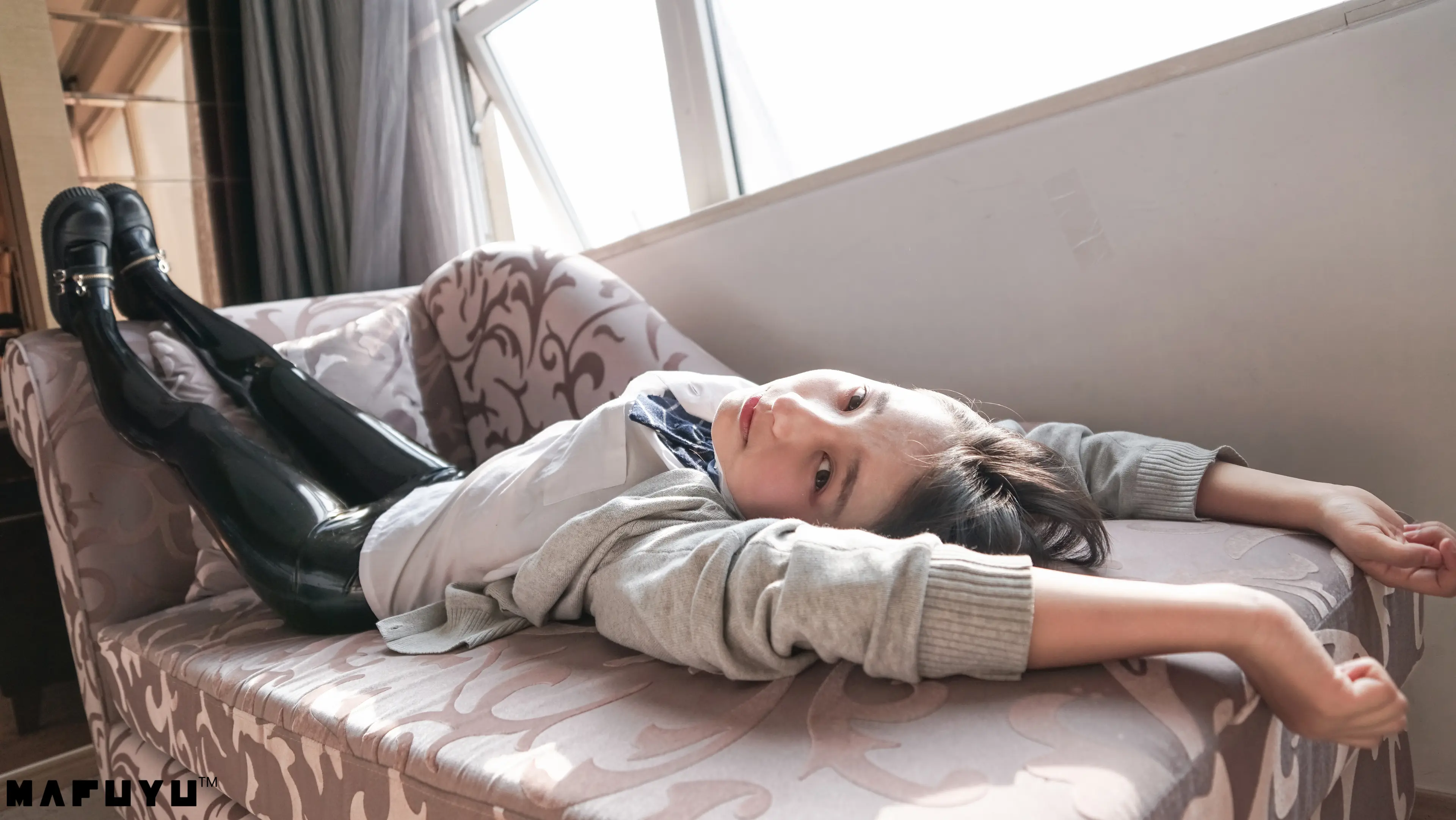 神楽坂真冬 黑色皮裤系列 [169P]