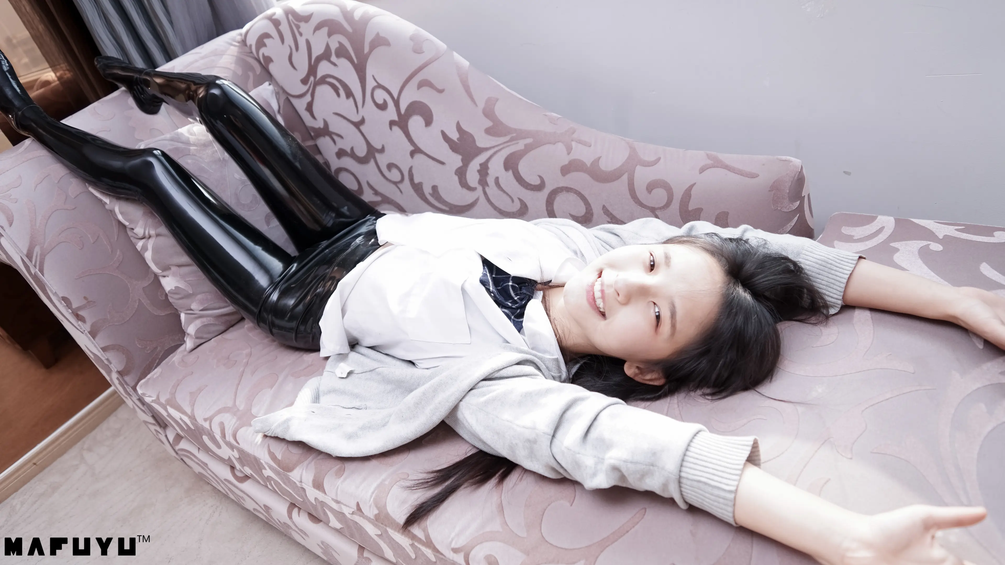 神楽坂真冬 黑色皮裤系列 [169P]