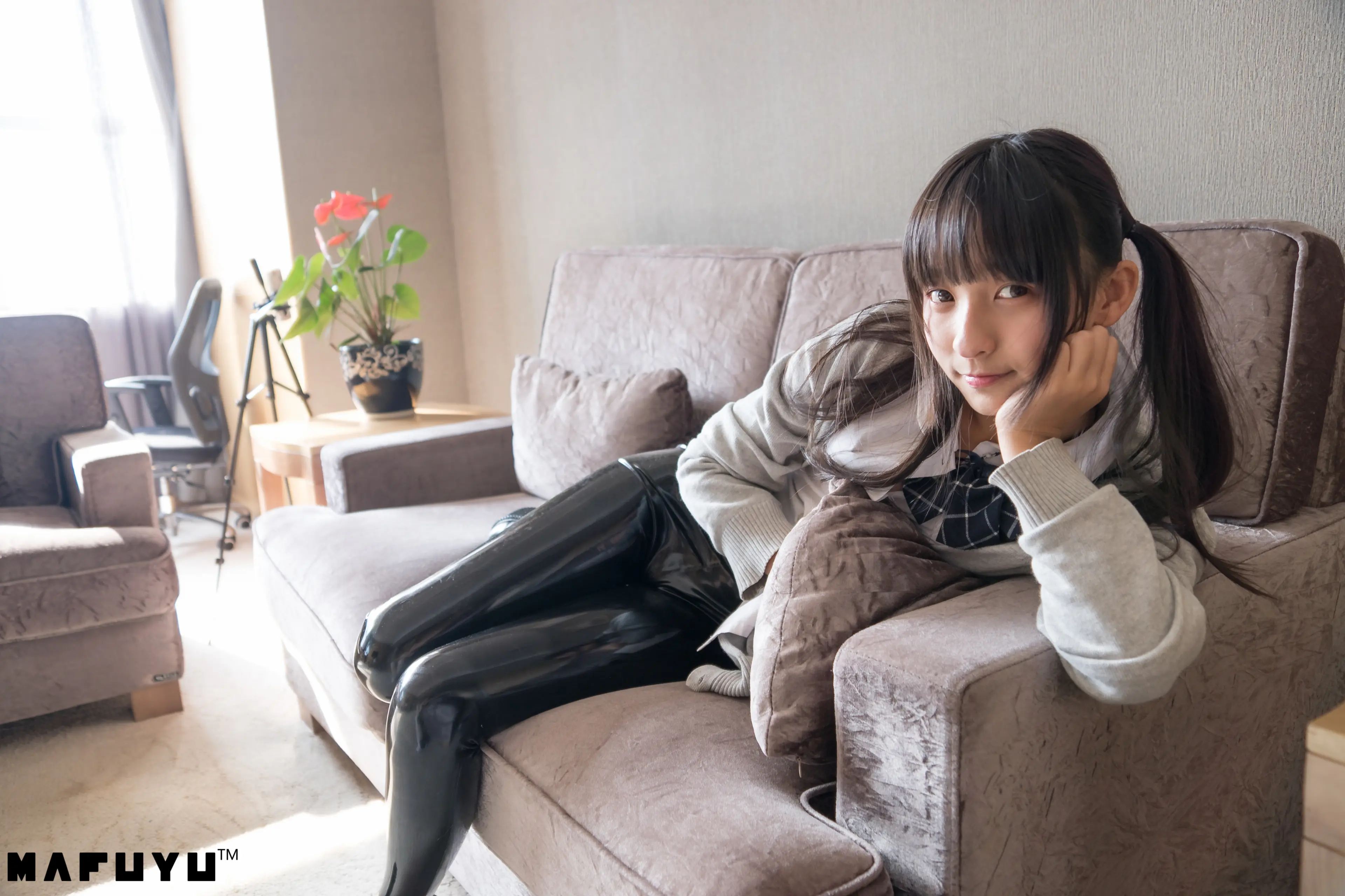 神楽坂真冬 黑色皮裤系列 [169P]