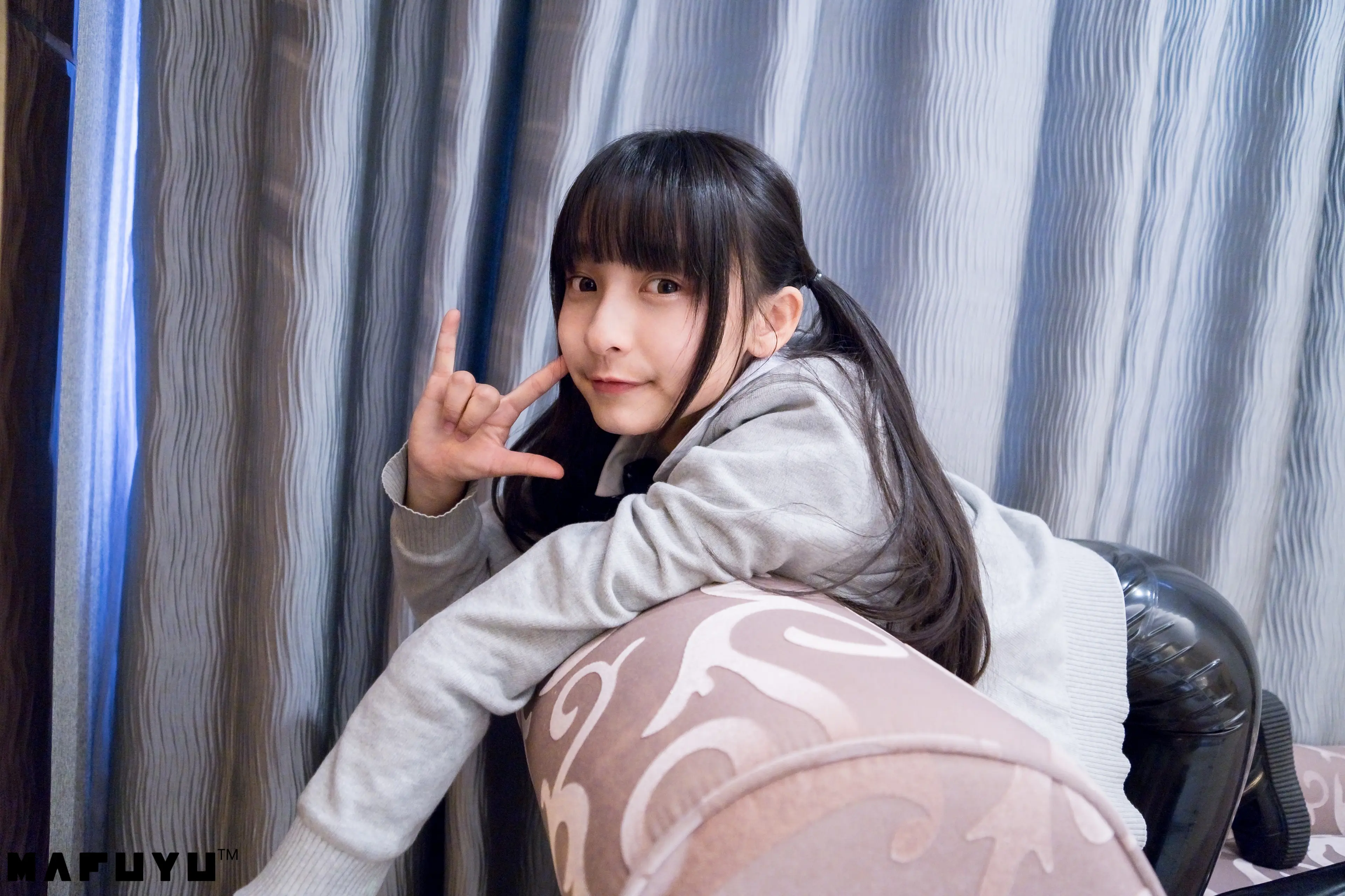 神楽坂真冬 黑色皮裤系列 [169P]