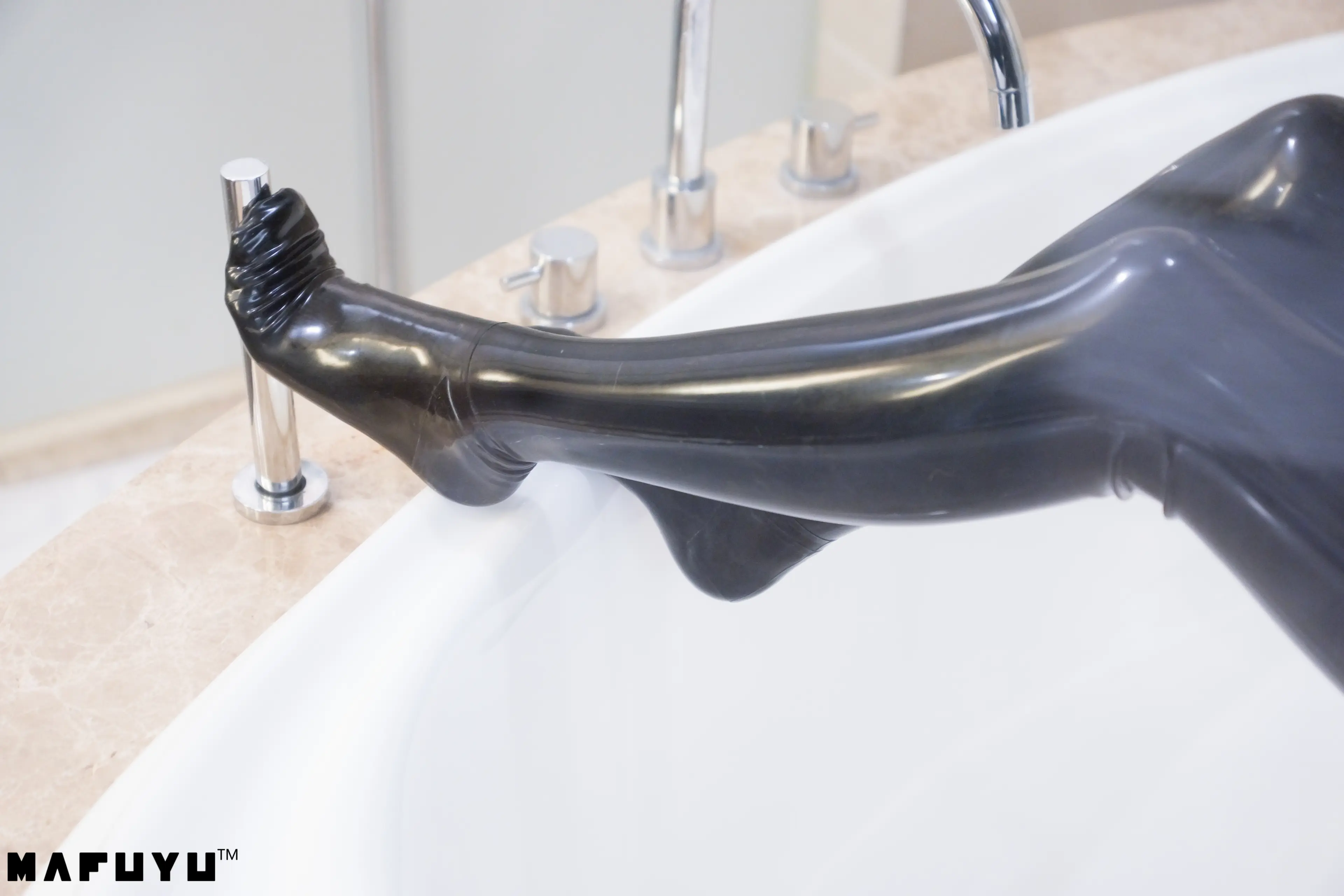 神楽坂真冬 黑色皮裤系列 [169P]