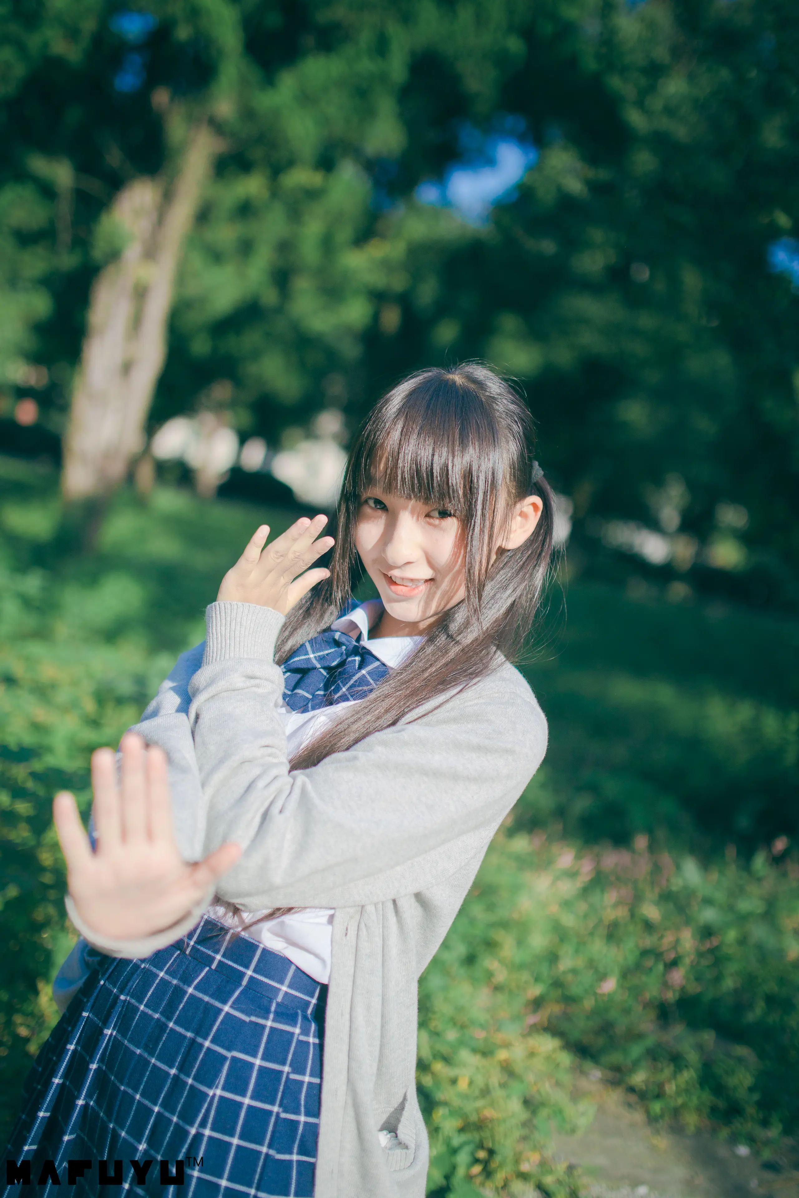 神楽坂真冬 JK系列1 [79P]