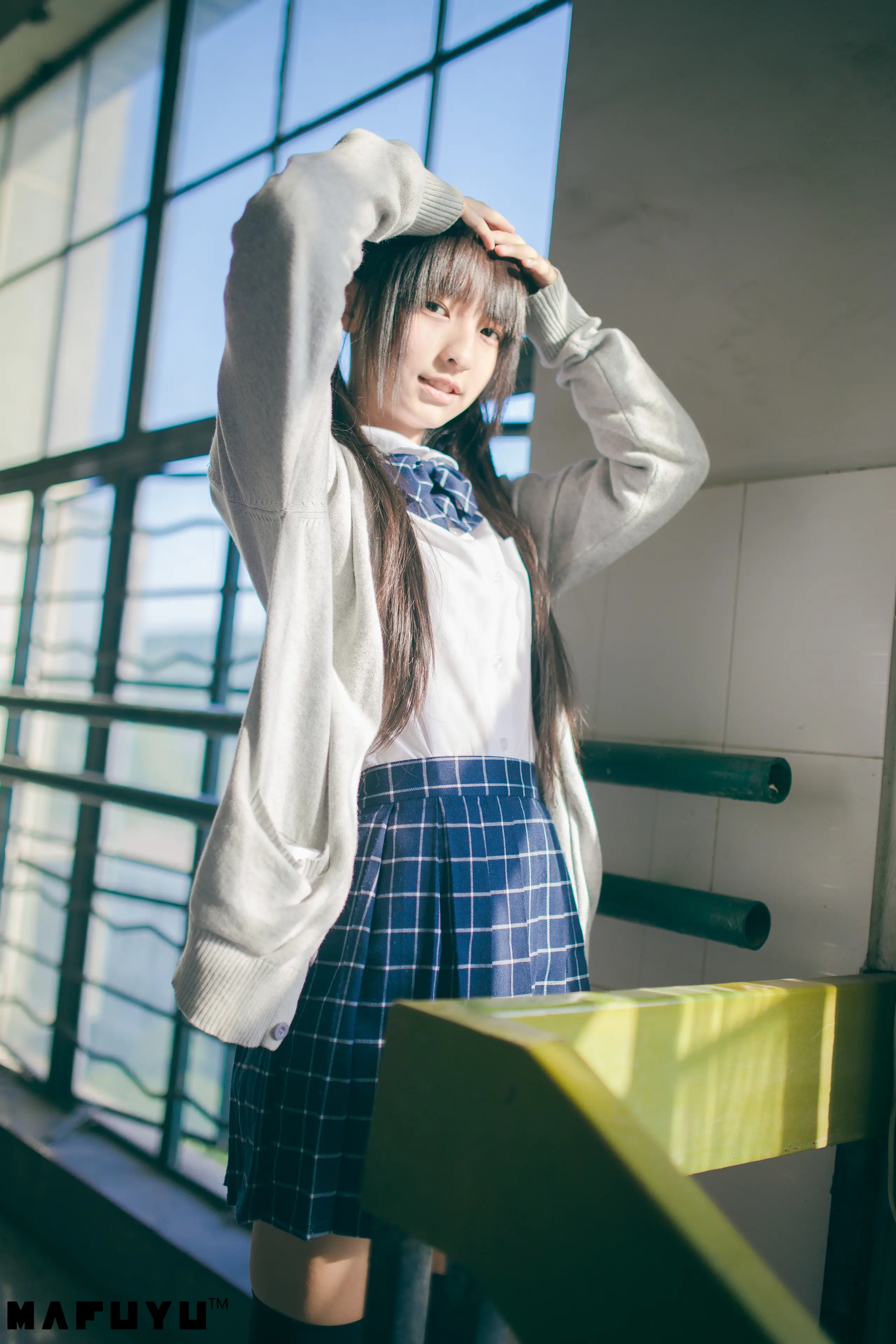 神楽坂真冬 JK系列1 [79P]