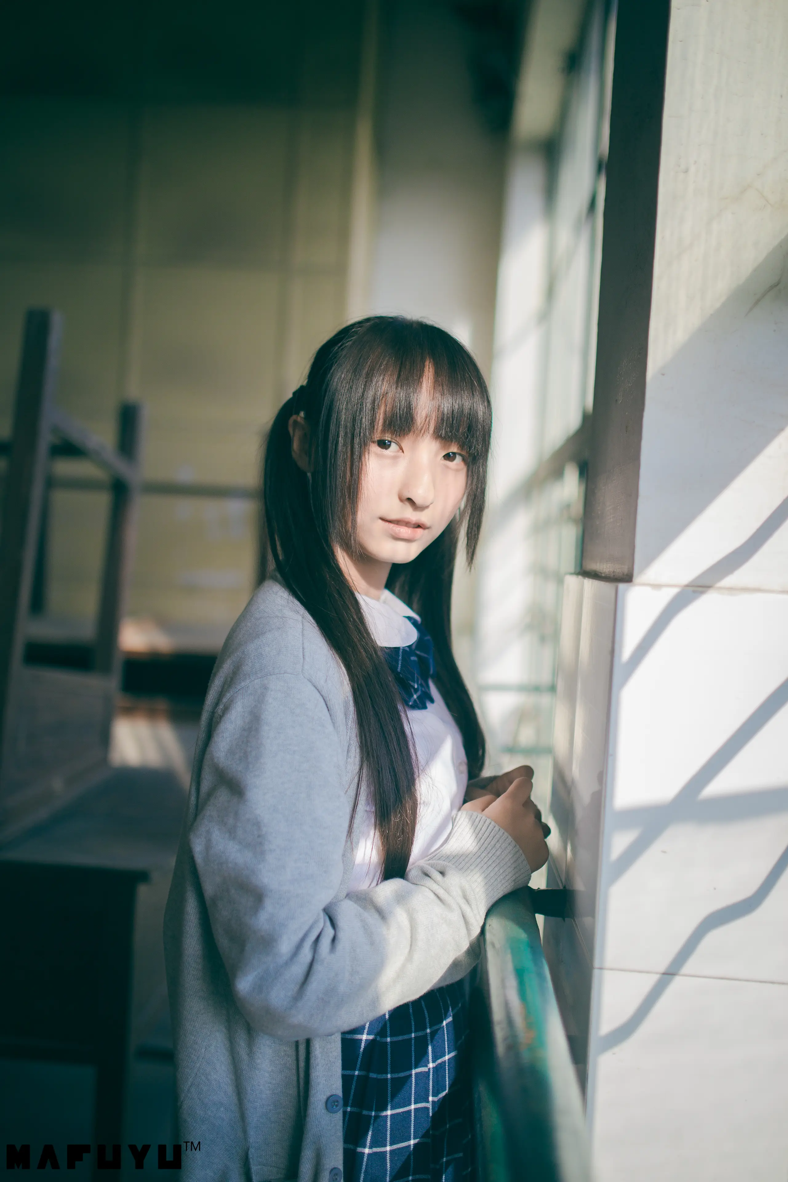 神楽坂真冬 JK系列1 [79P]