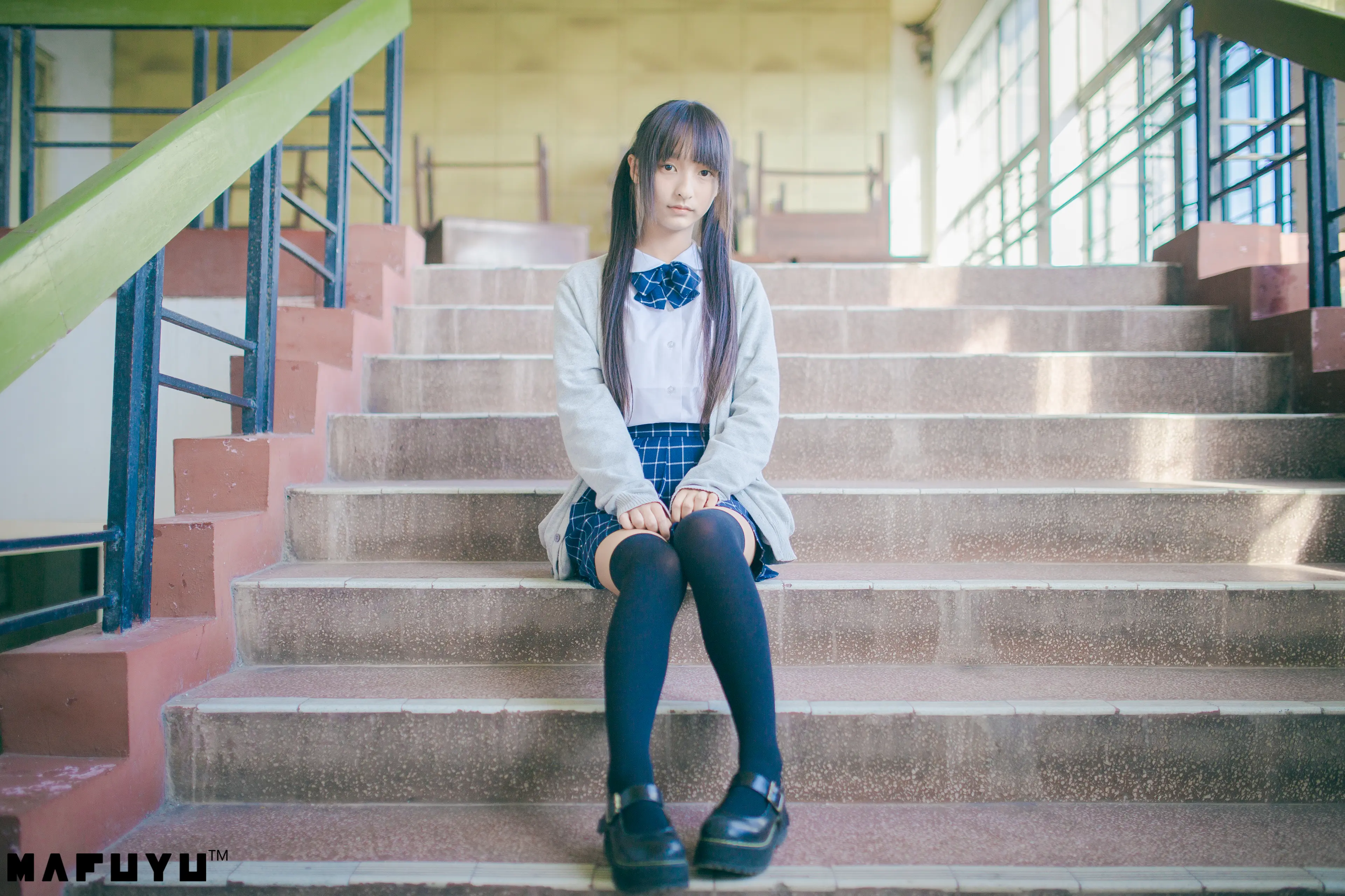 神楽坂真冬 JK系列1 [79P]