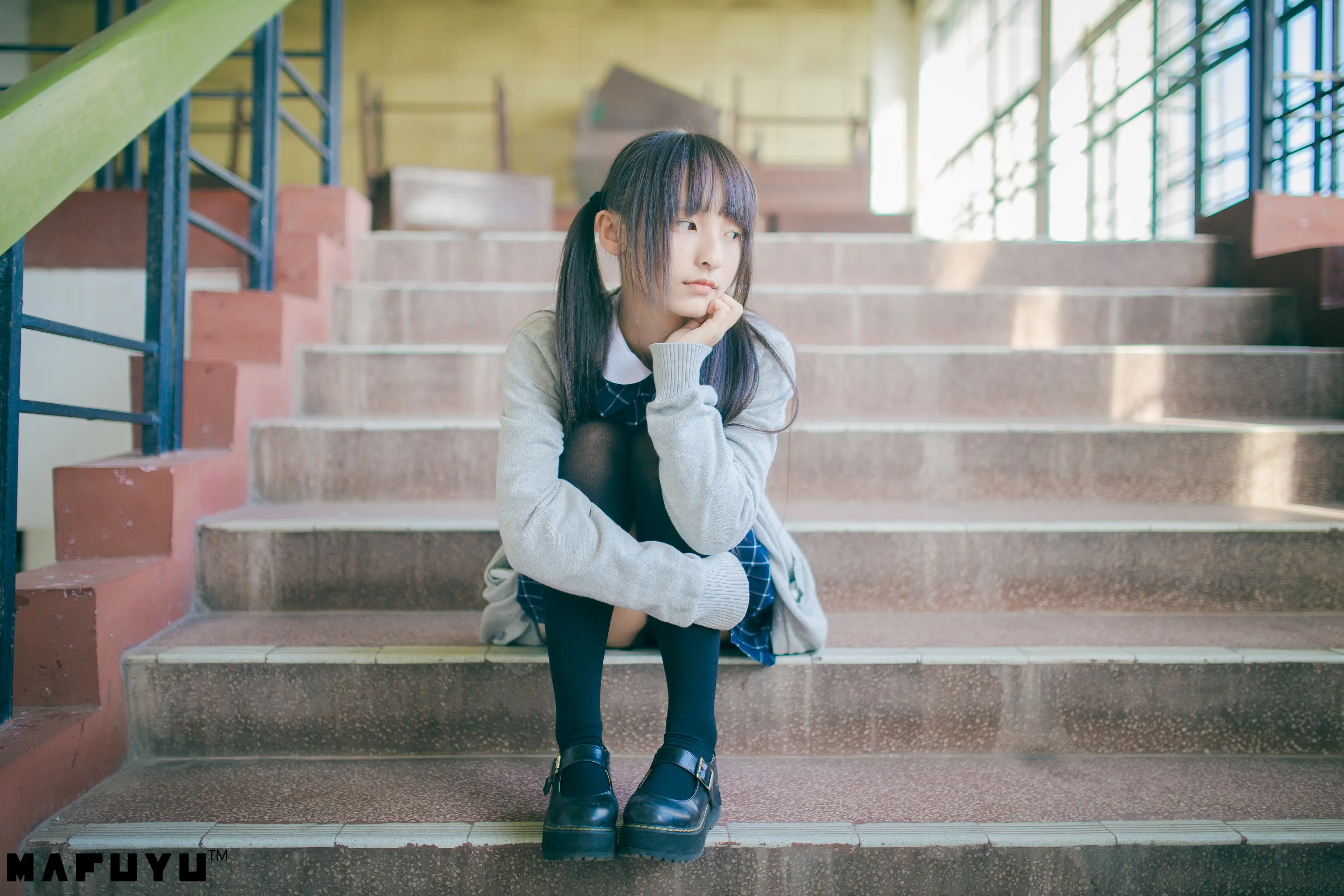 神楽坂真冬 JK系列1 [79P]