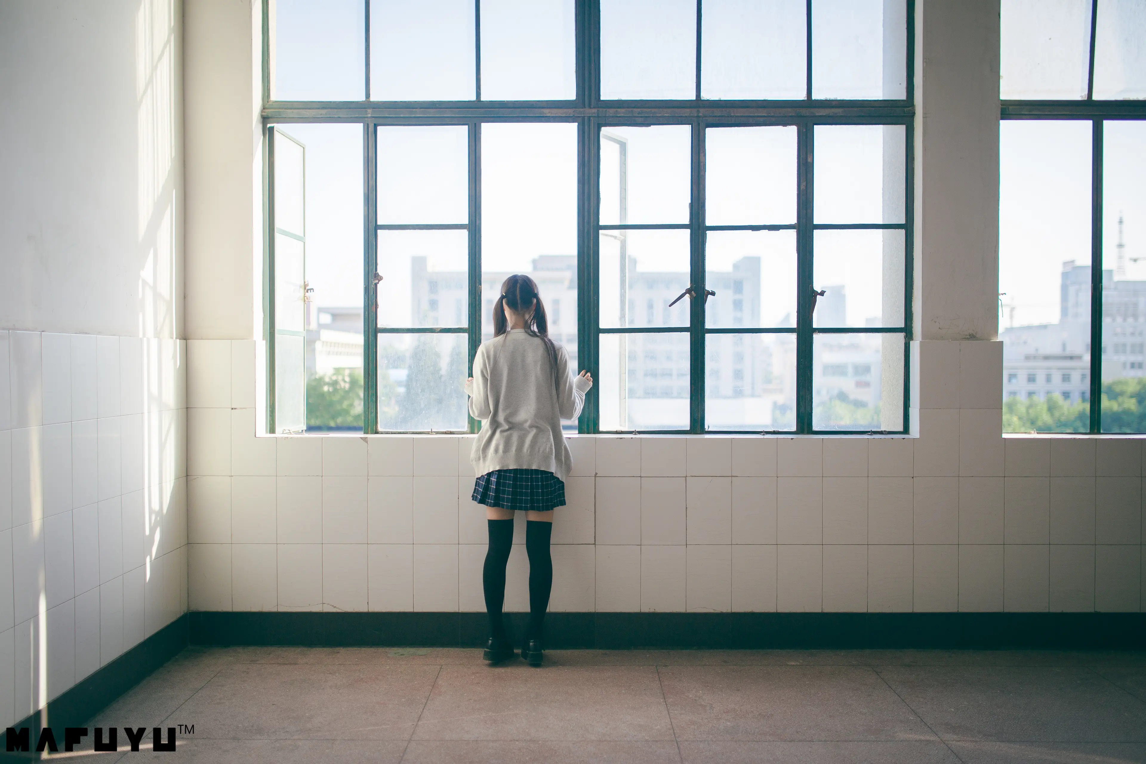 神楽坂真冬 JK系列1 [79P]