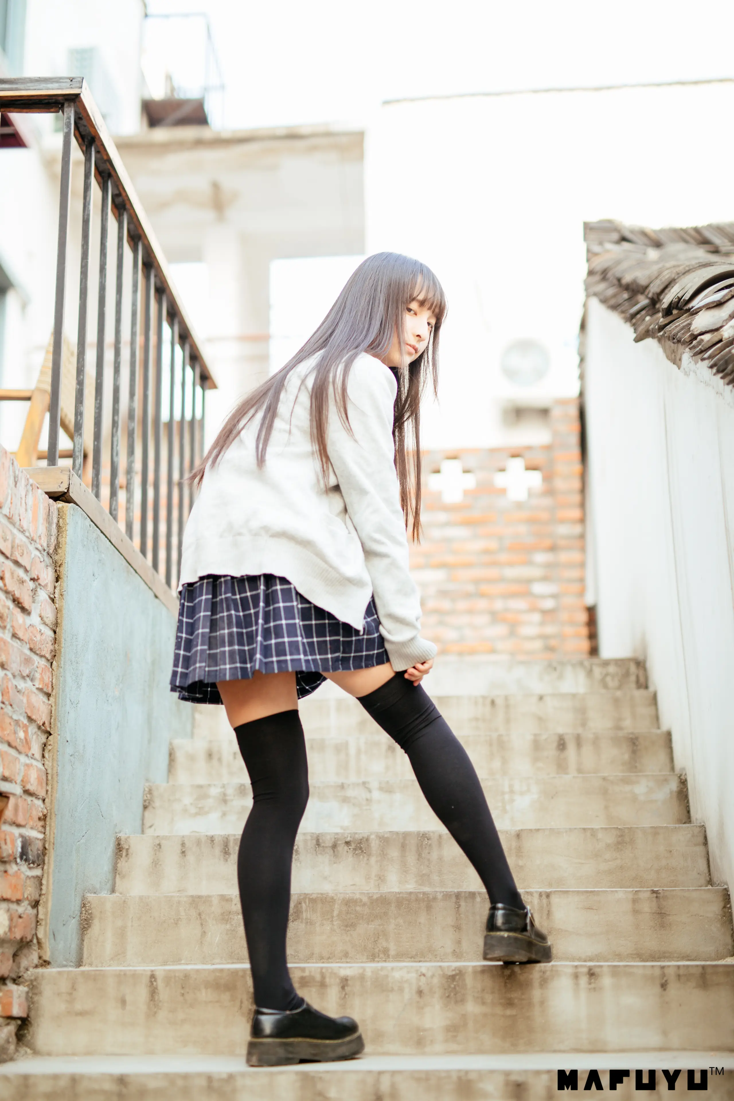 神楽坂真冬 JK系列2 [47P]