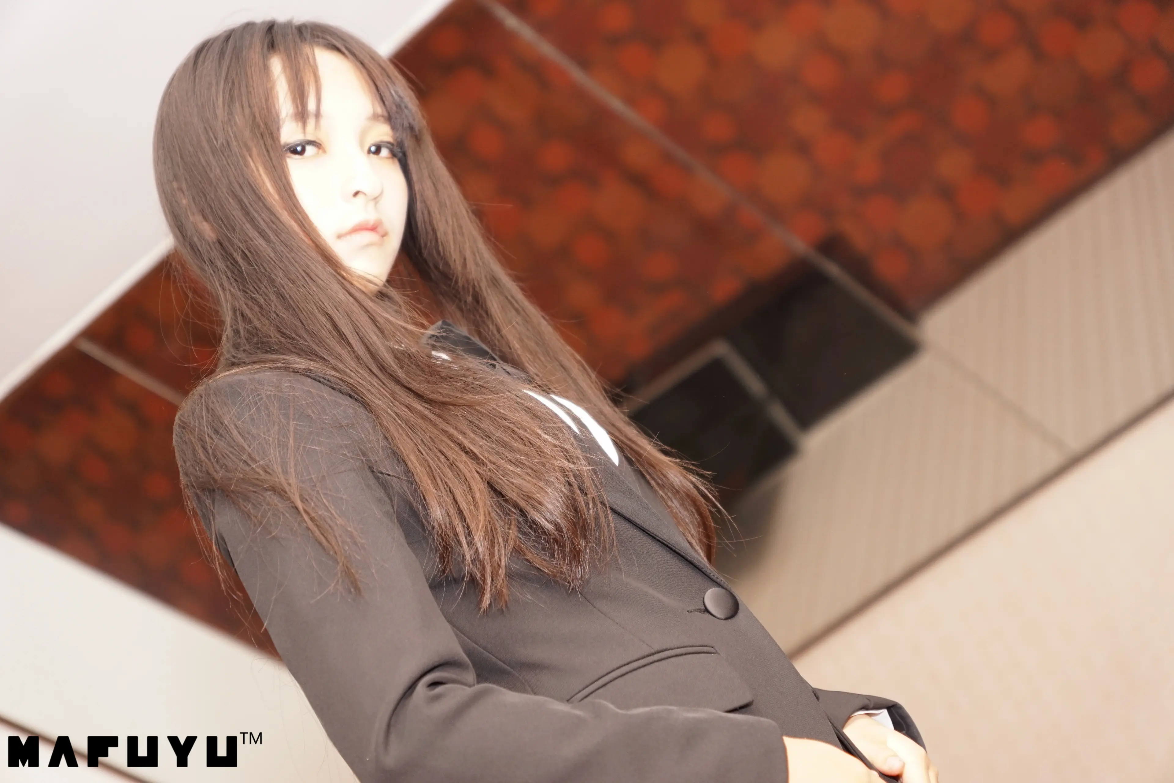 神楽坂真冬 OL写真系列套图 [101P]