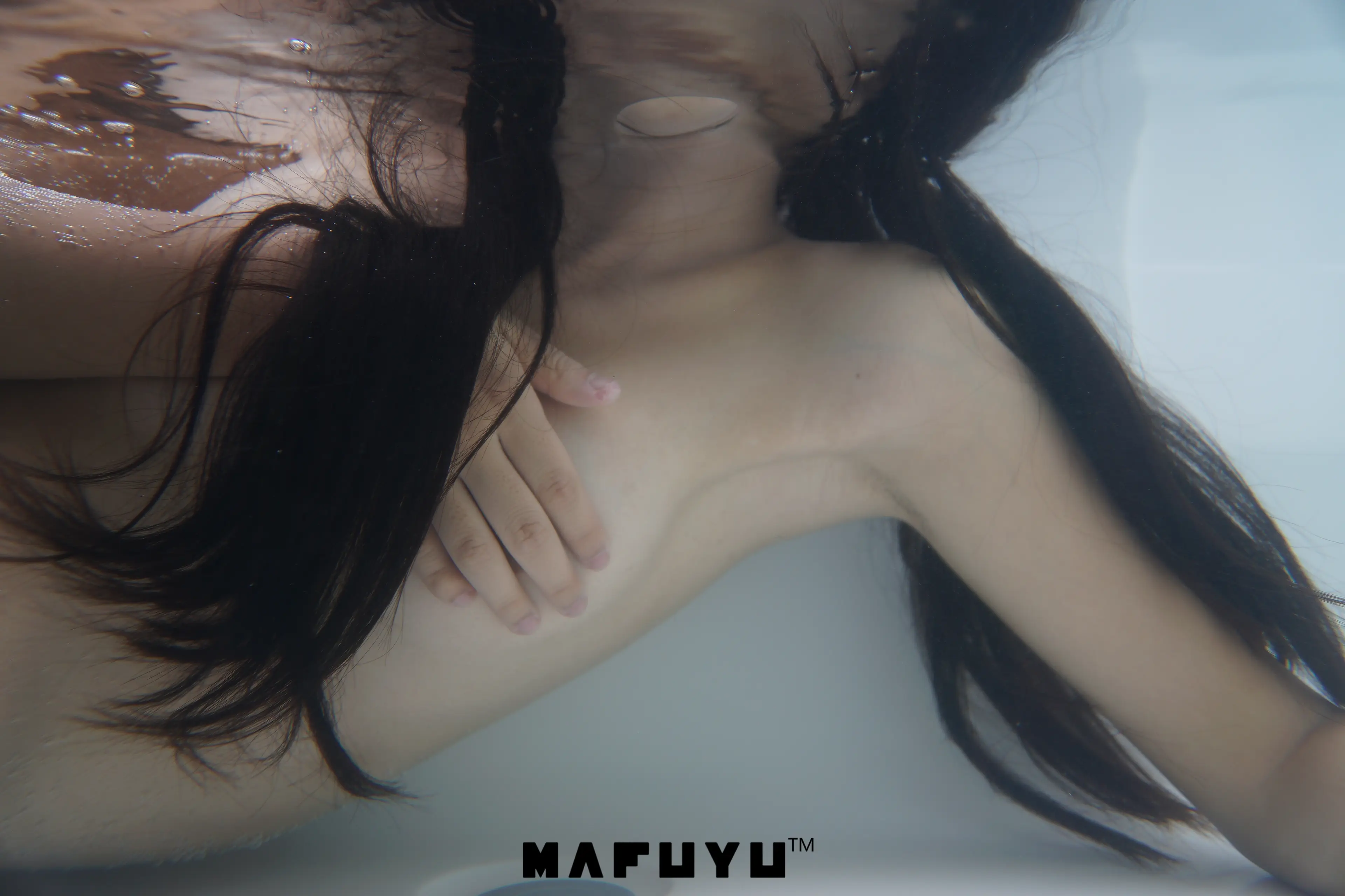 神楽坂真冬 OL写真系列套图 [101P]