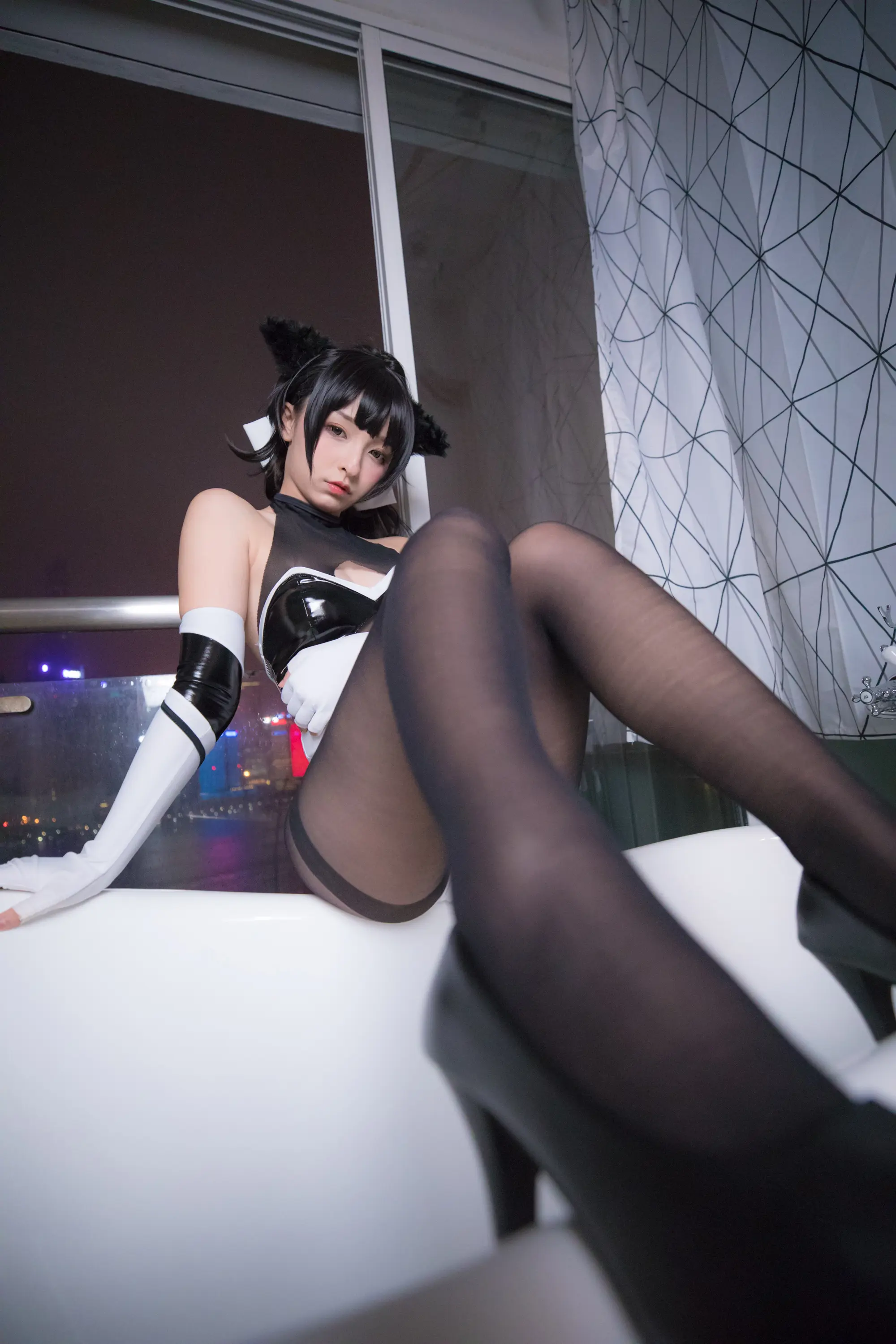 神楽坂真冬 TAKAO-TIGHTS VER (黑丝) [150P]