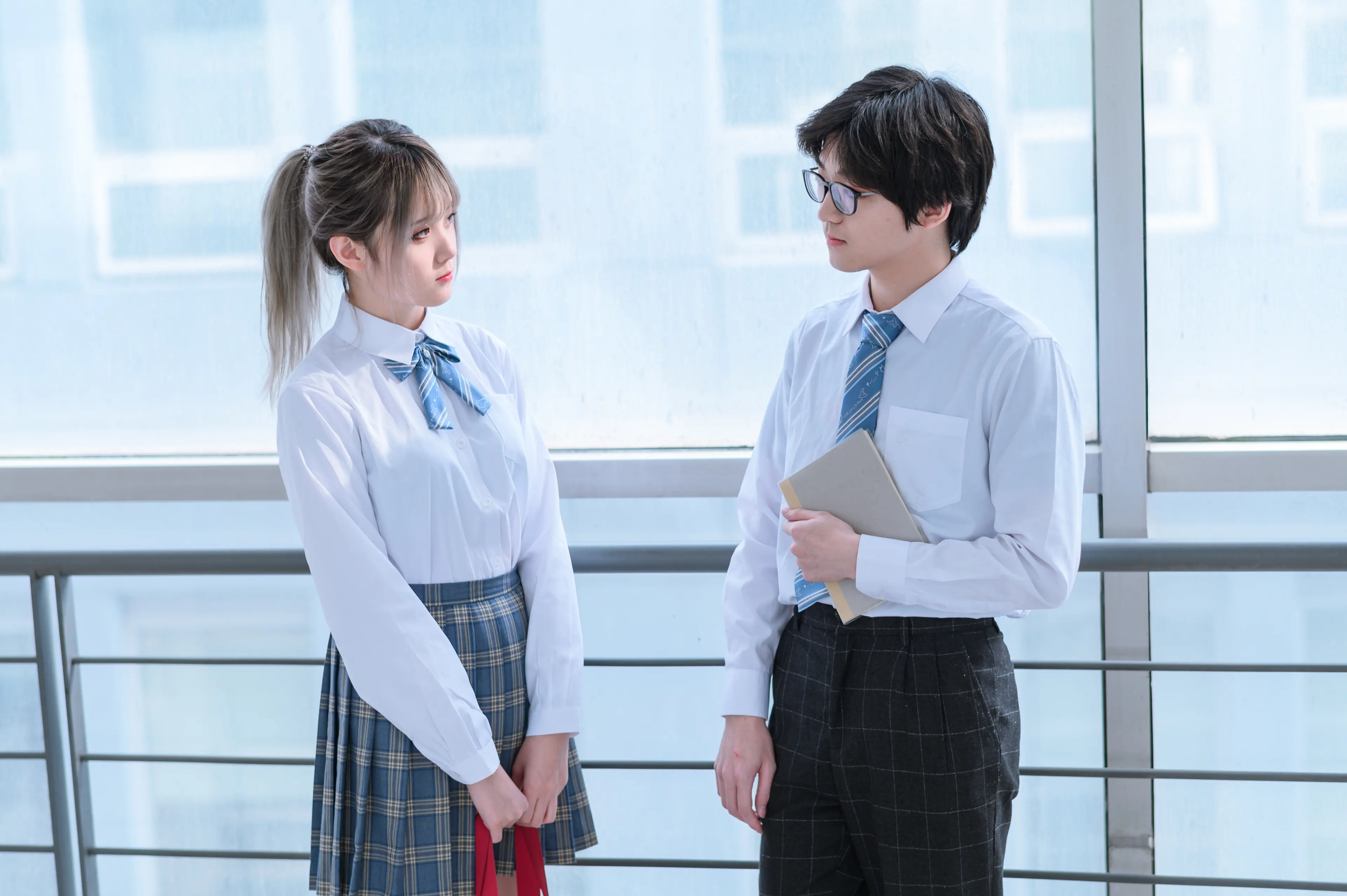 秋楚楚 双人 [46P]