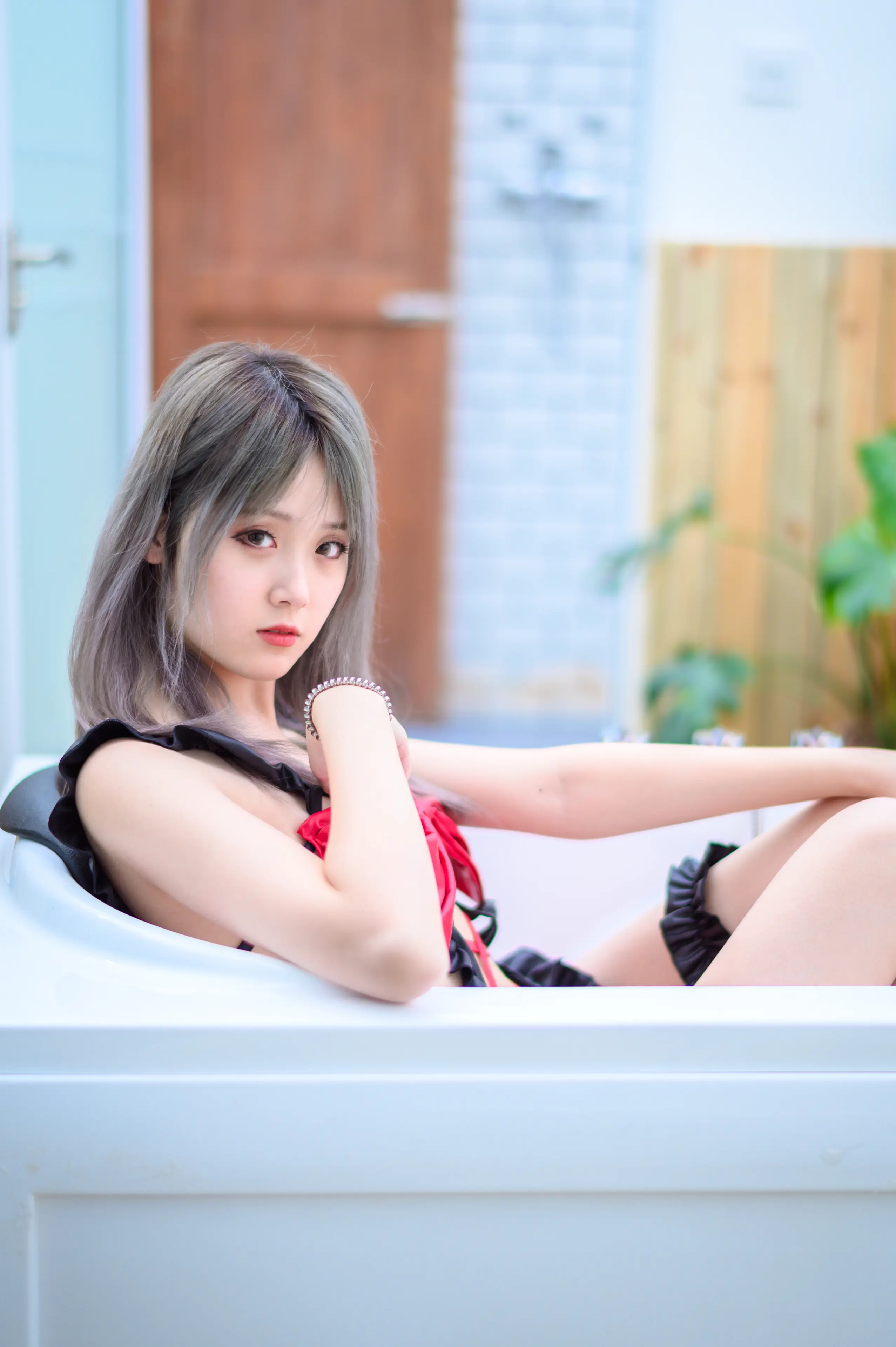 秋楚楚 礼物私房 [26P]