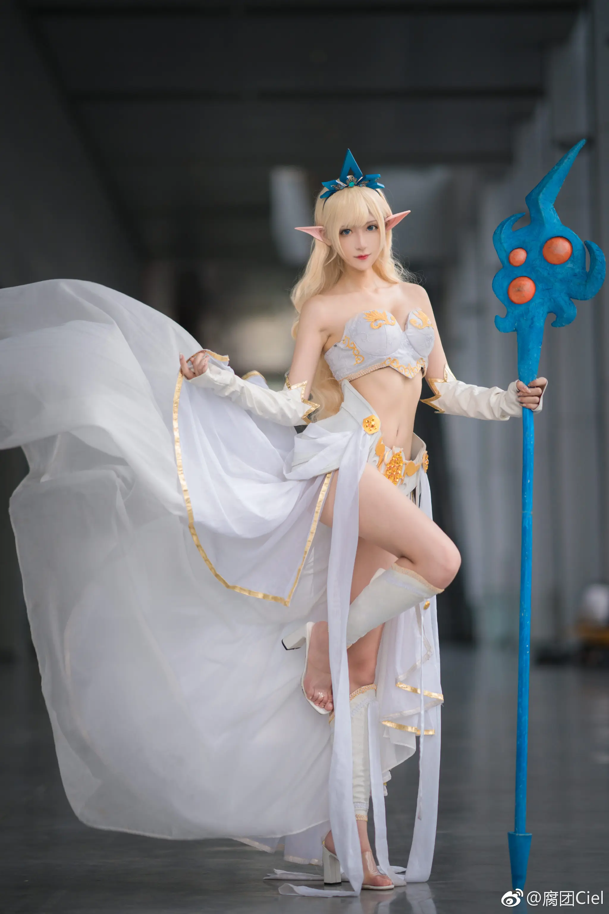 腐团儿 英雄联盟 LOL 风女 [17P]