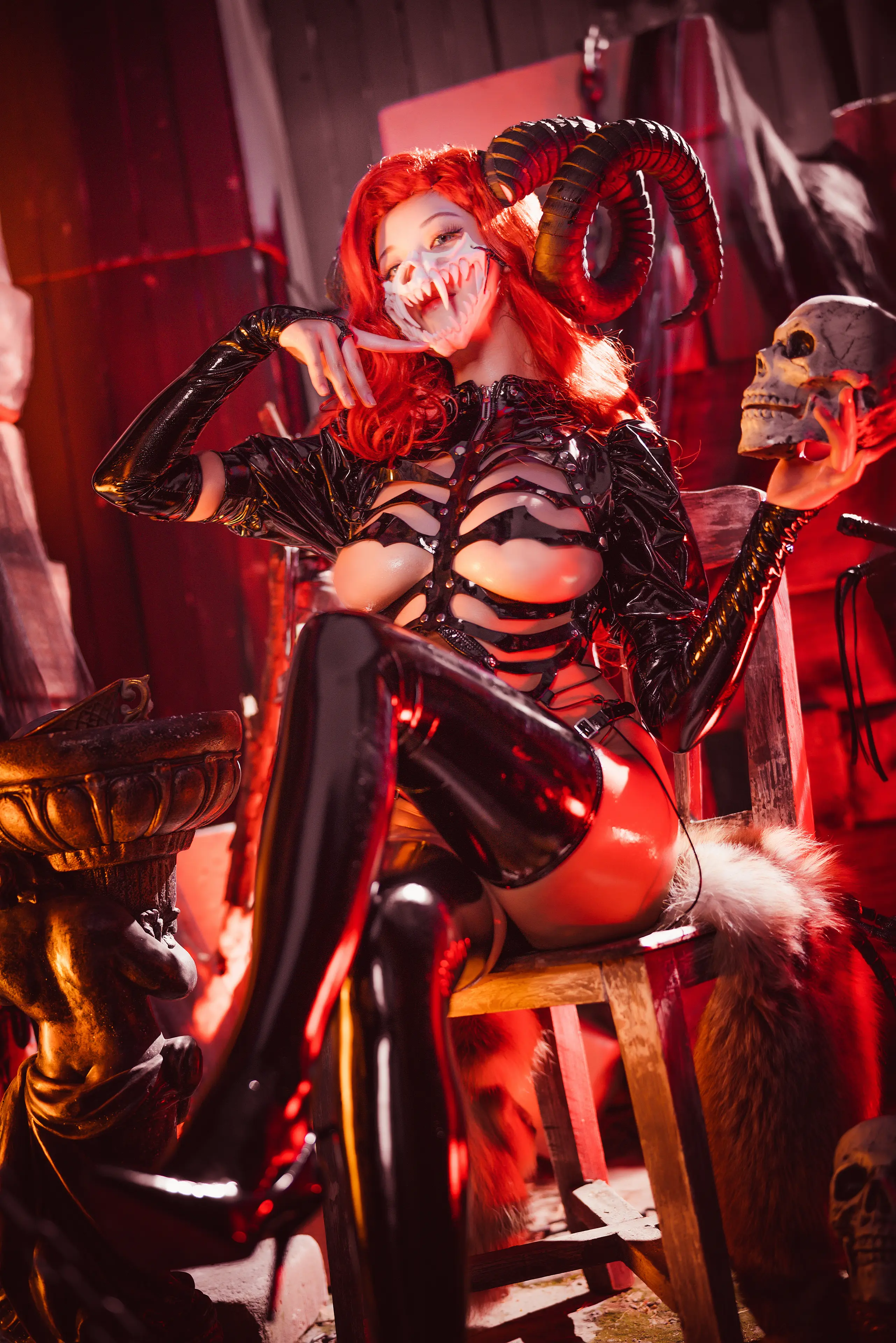 蜜汁猫裘 地狱骸骨 [50P]