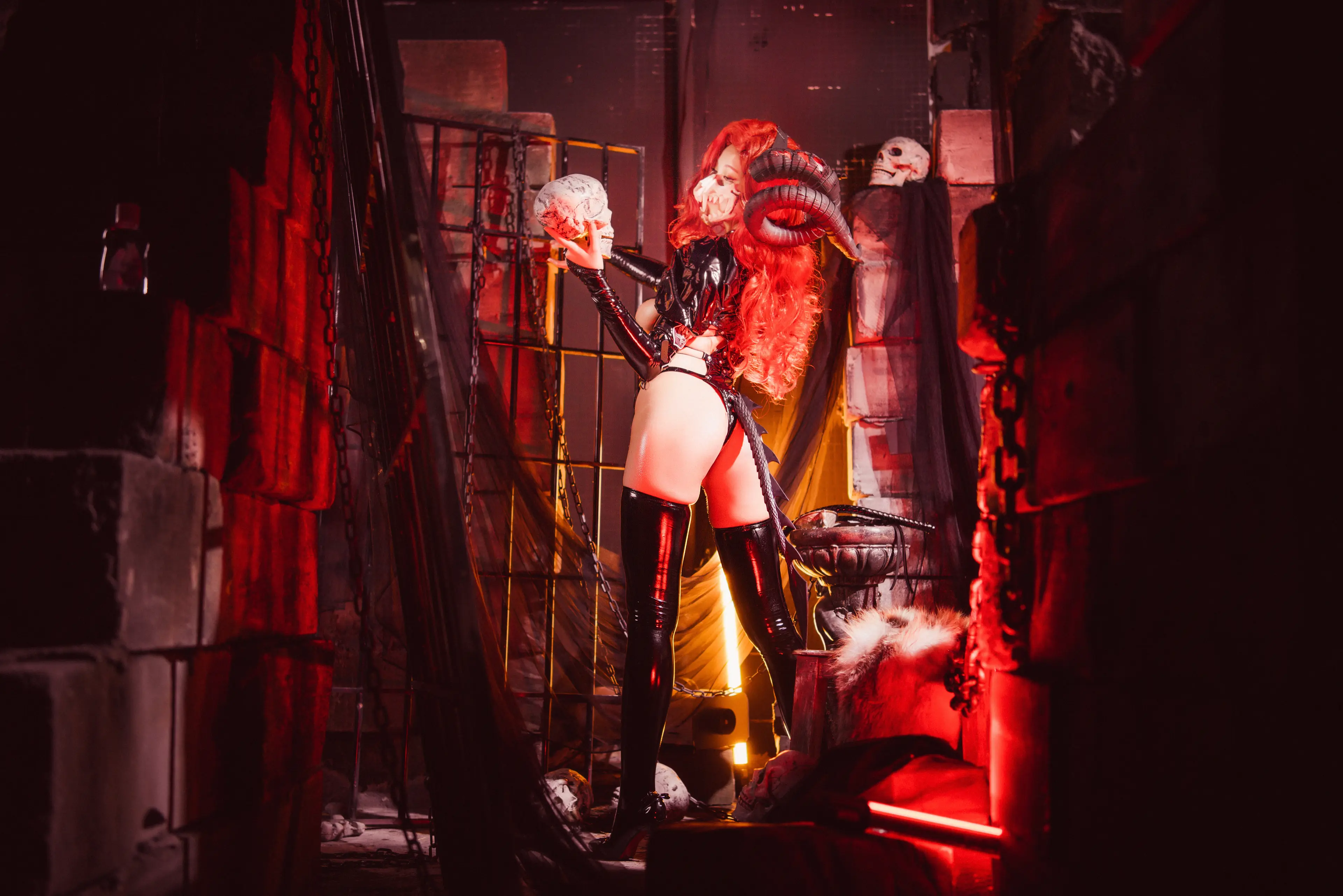 蜜汁猫裘 地狱骸骨 [50P]