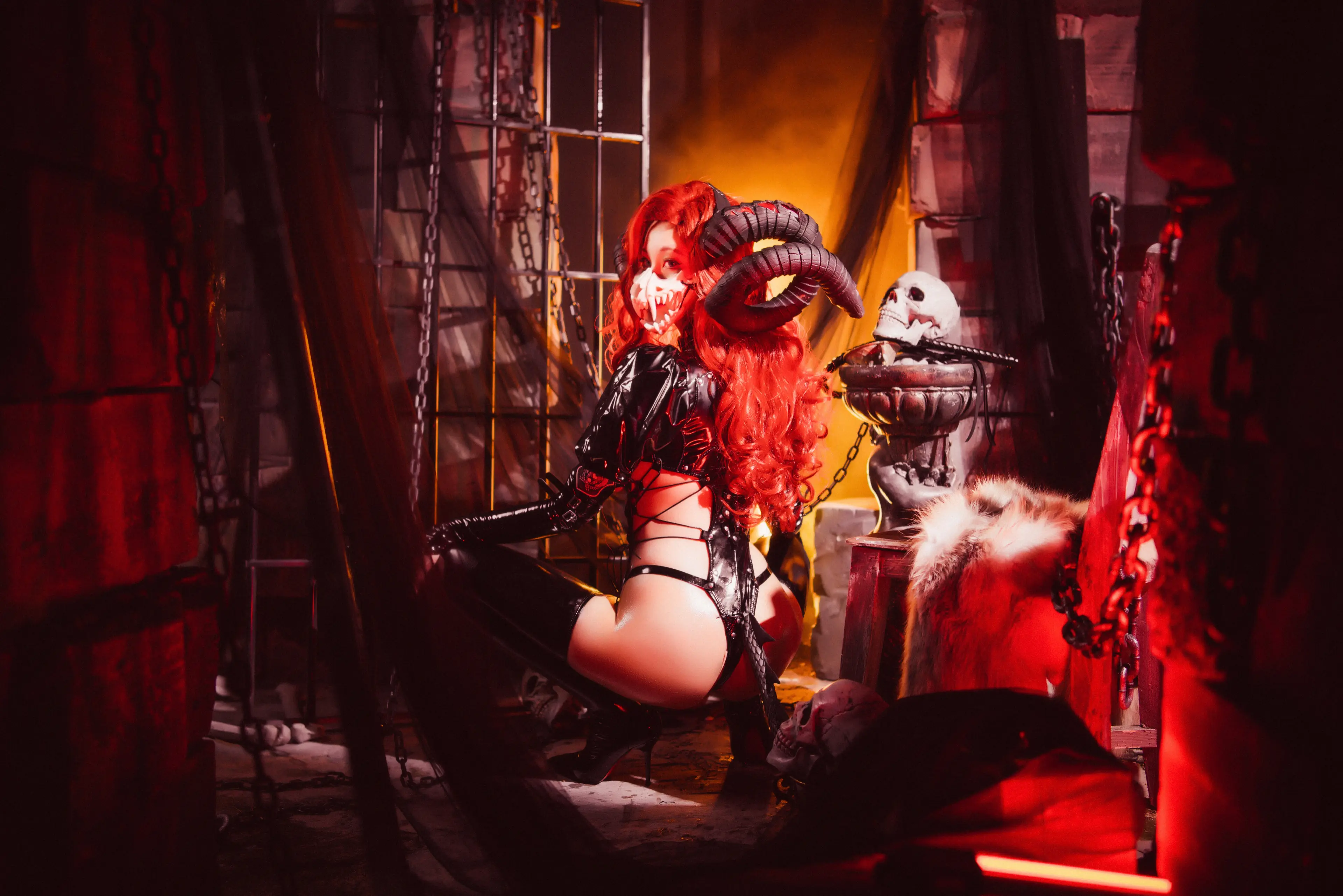 蜜汁猫裘 地狱骸骨 [50P]