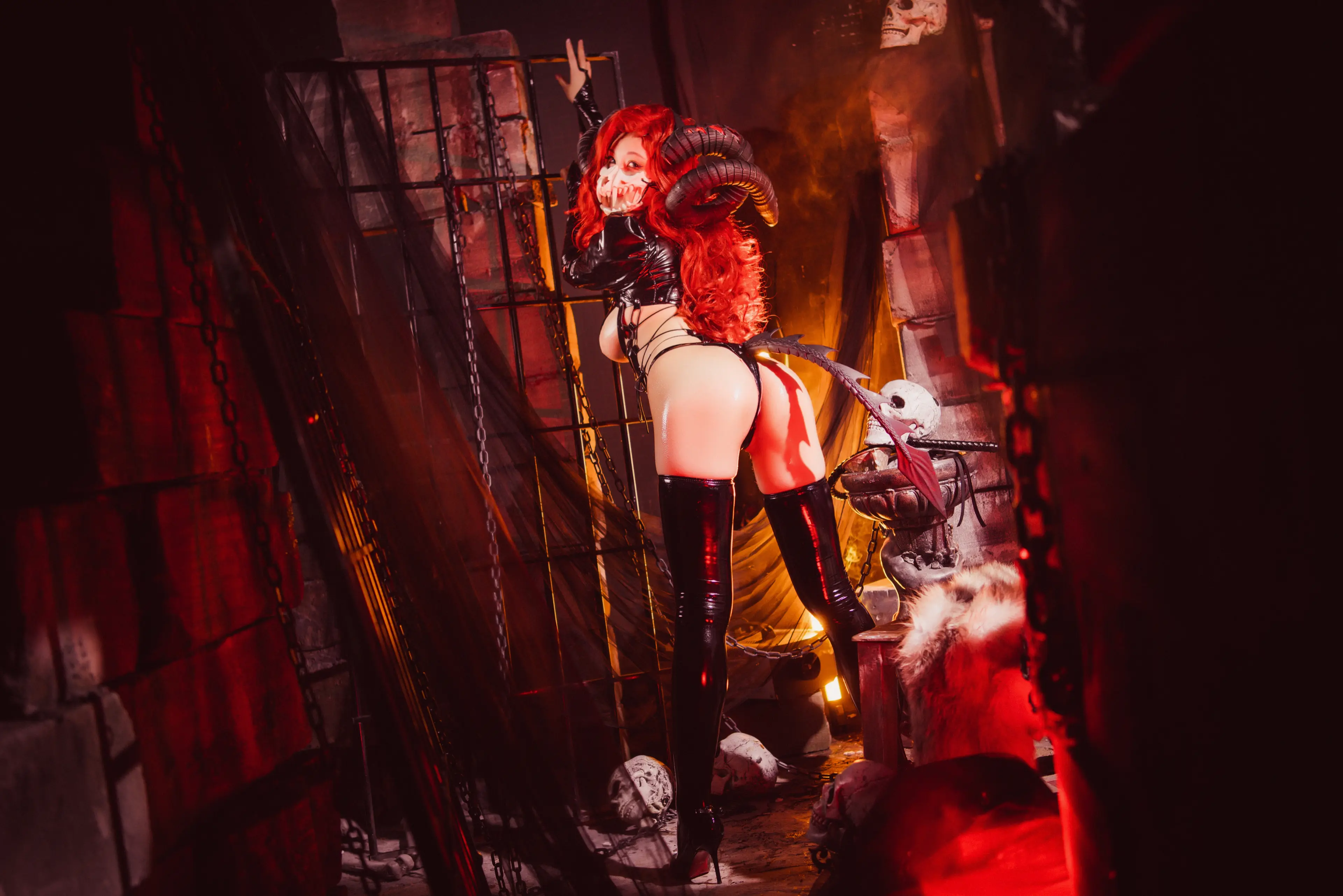 蜜汁猫裘 地狱骸骨 [50P]