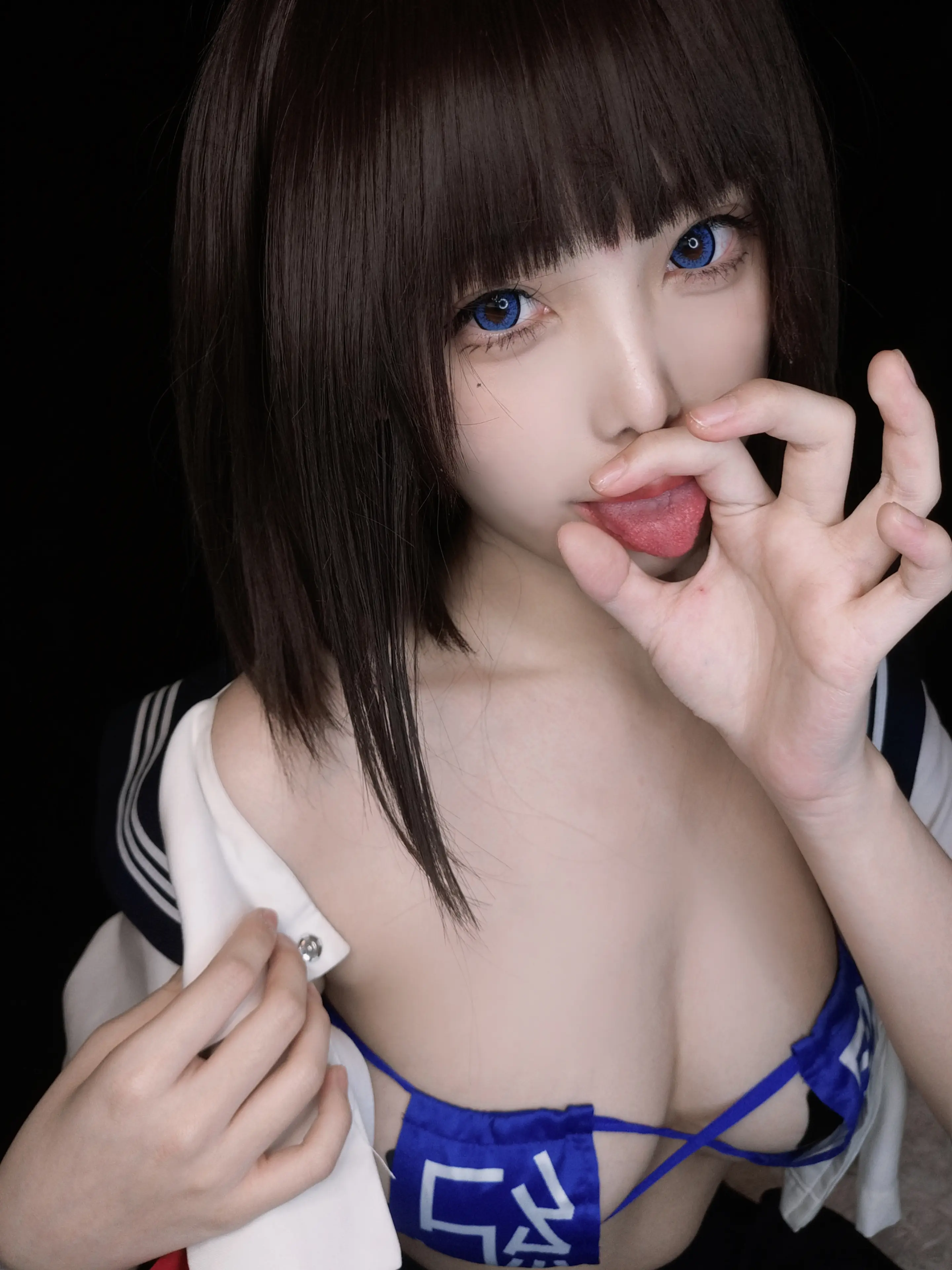 蜜汁猫裘 坏学妹自拍 [38P]