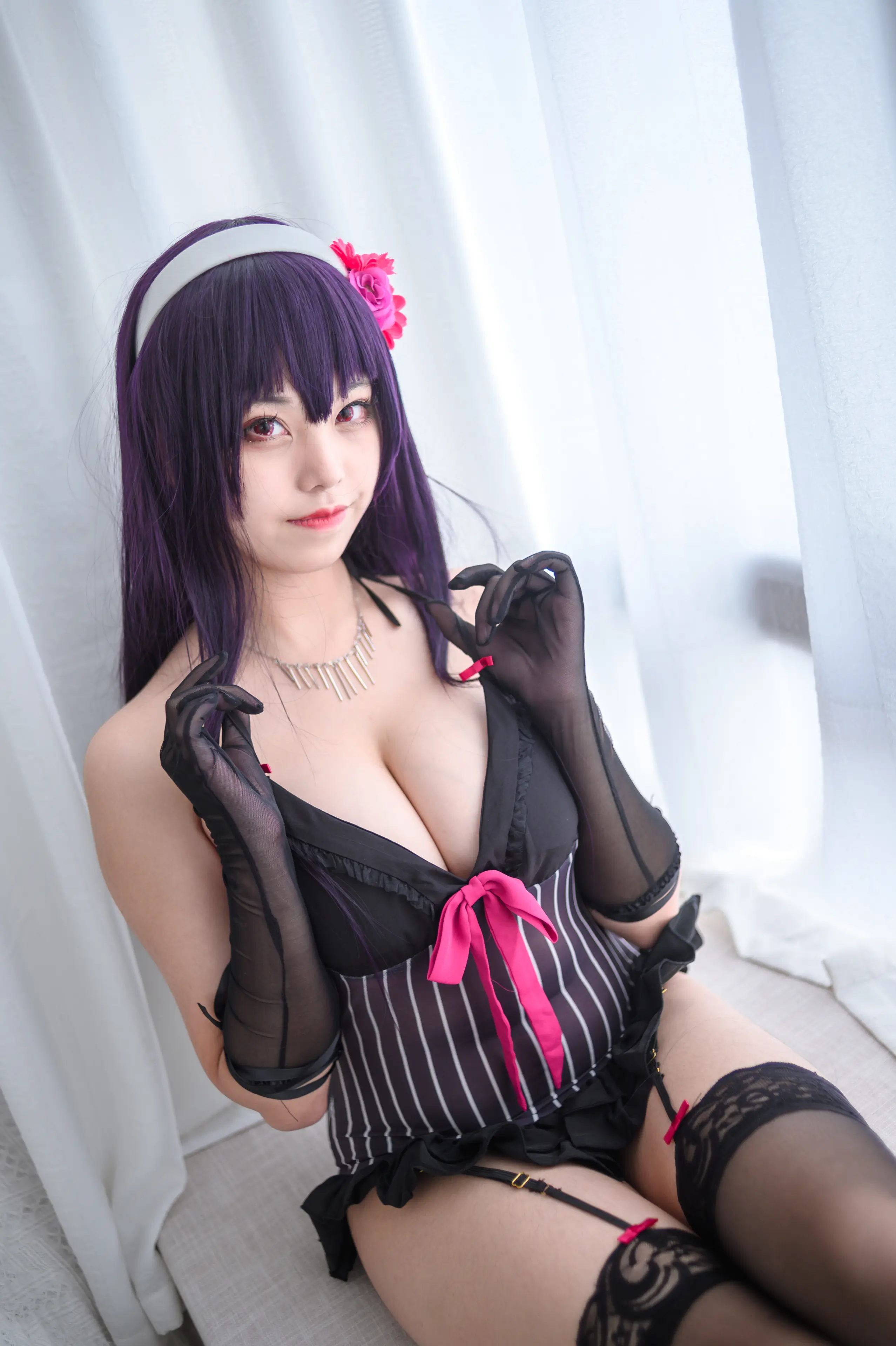 蜜汁猫裘 学姐内衣 [49P]