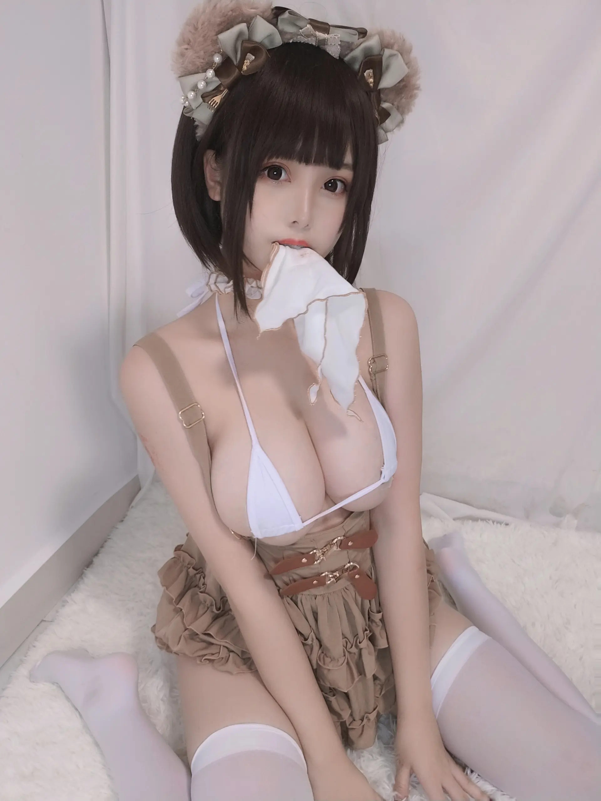 蜜汁猫裘 小熊 [48P]