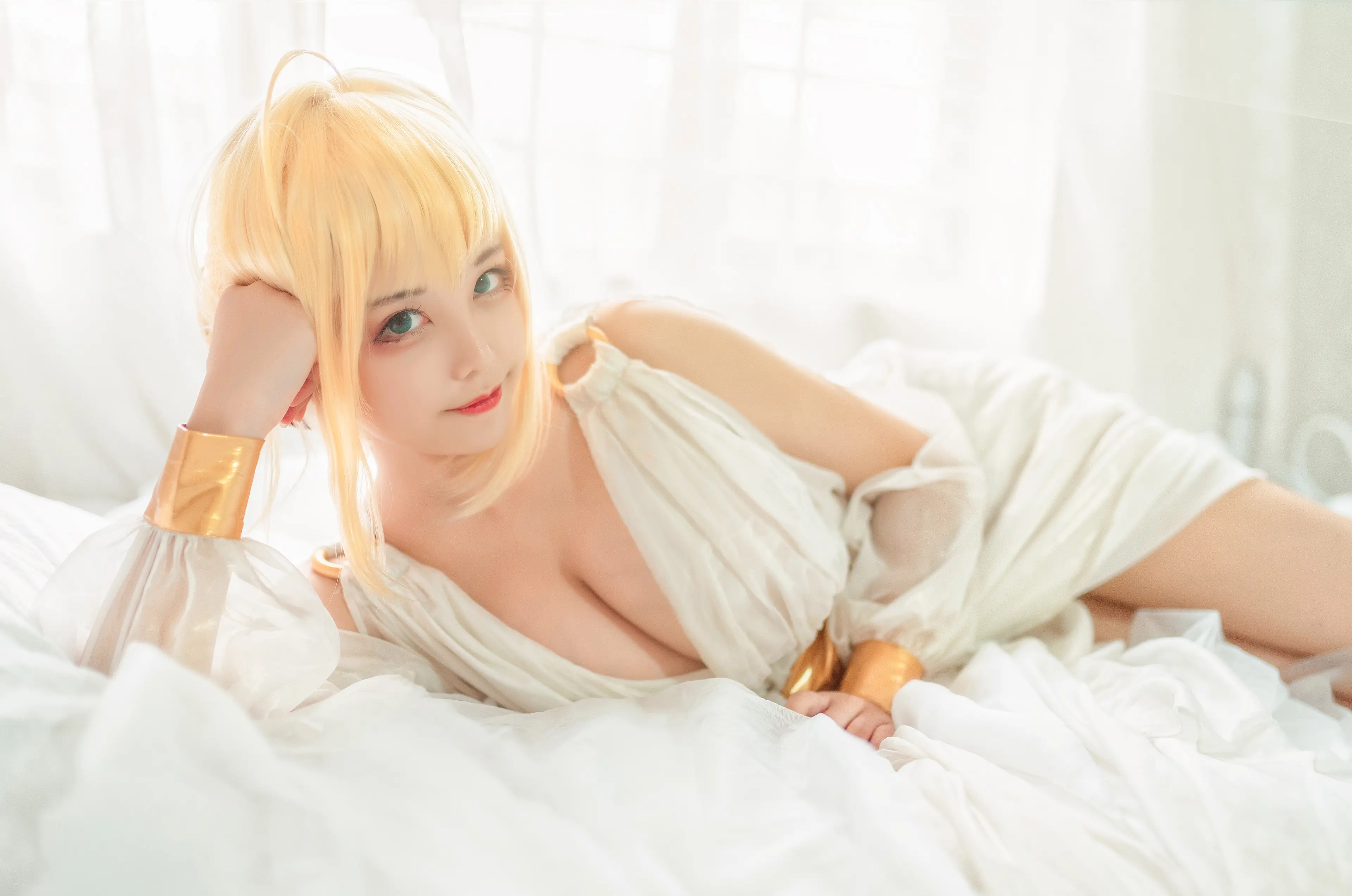 蜜汁猫裘 尼禄睡裙 [10P]