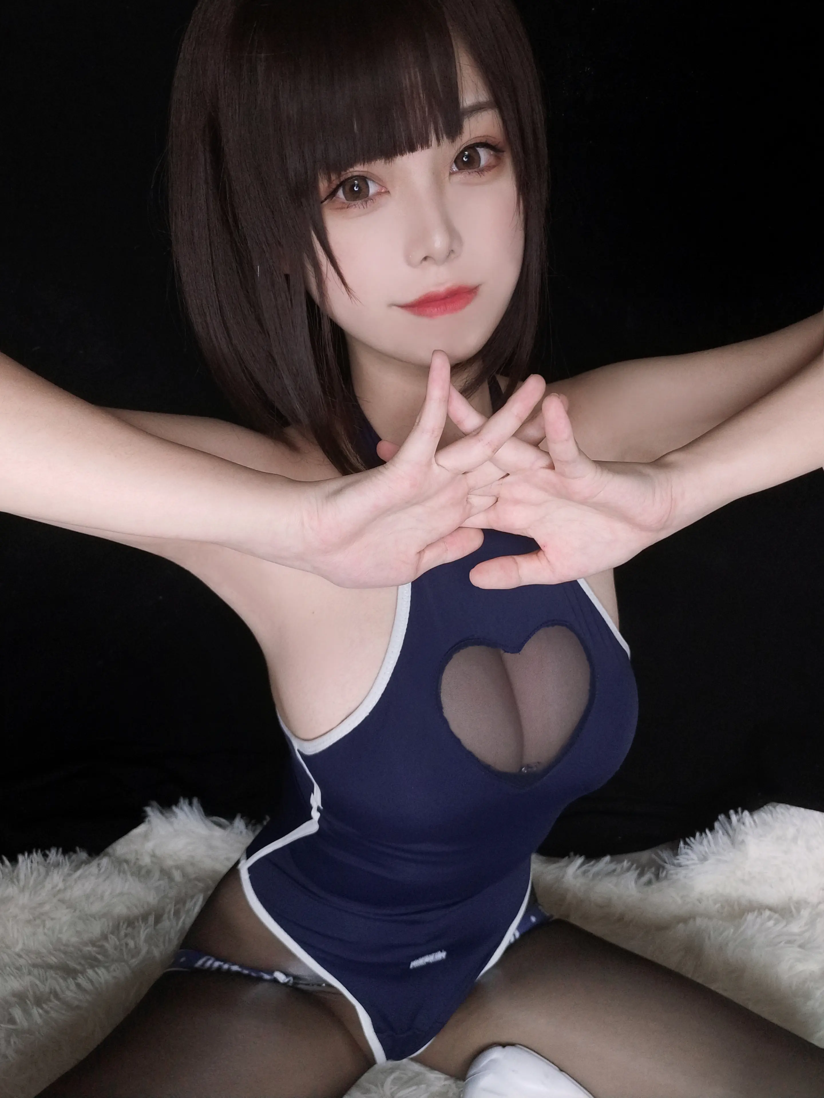 蜜汁猫裘 水着 [34P]