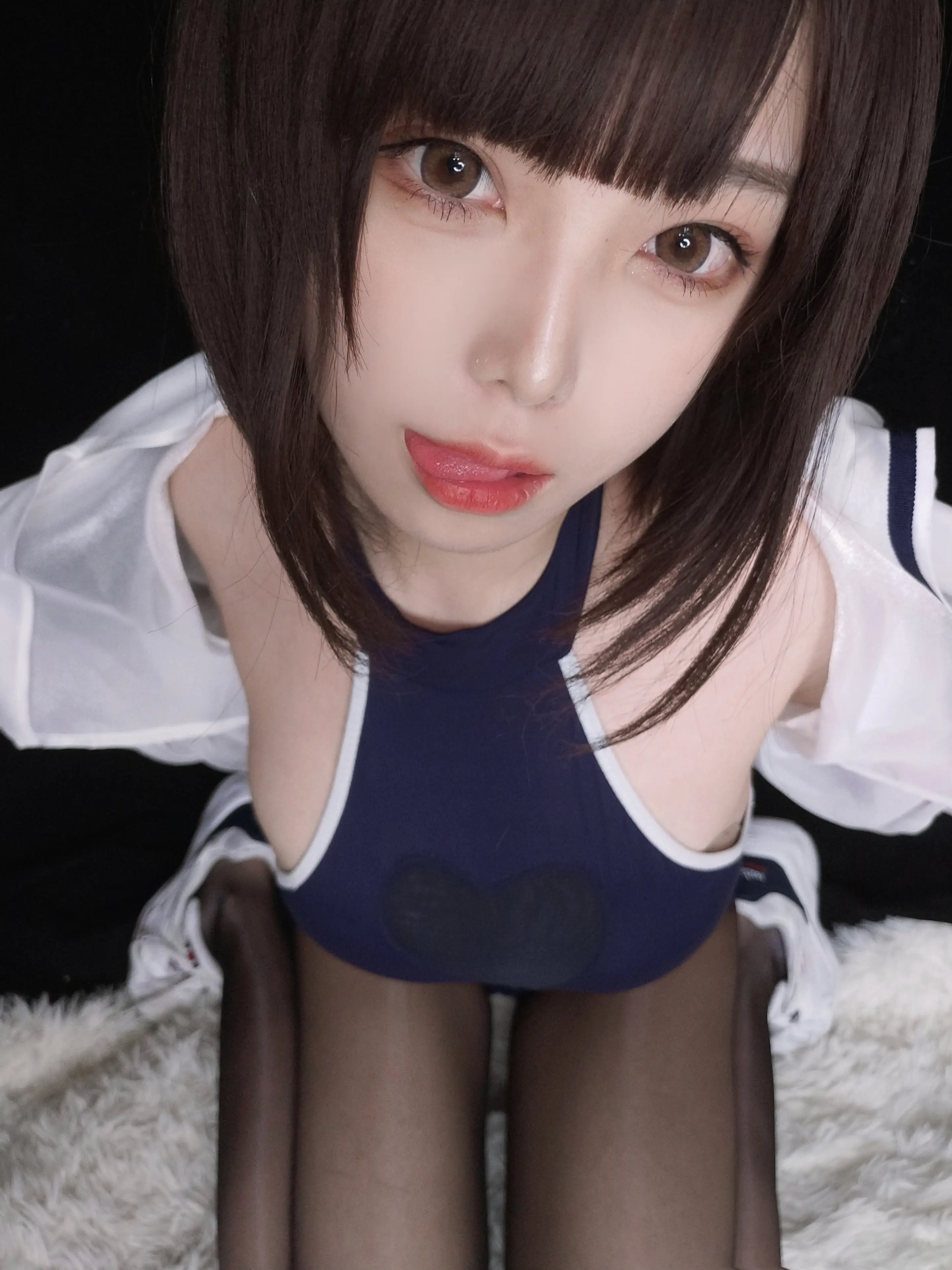 蜜汁猫裘 水着 [34P]