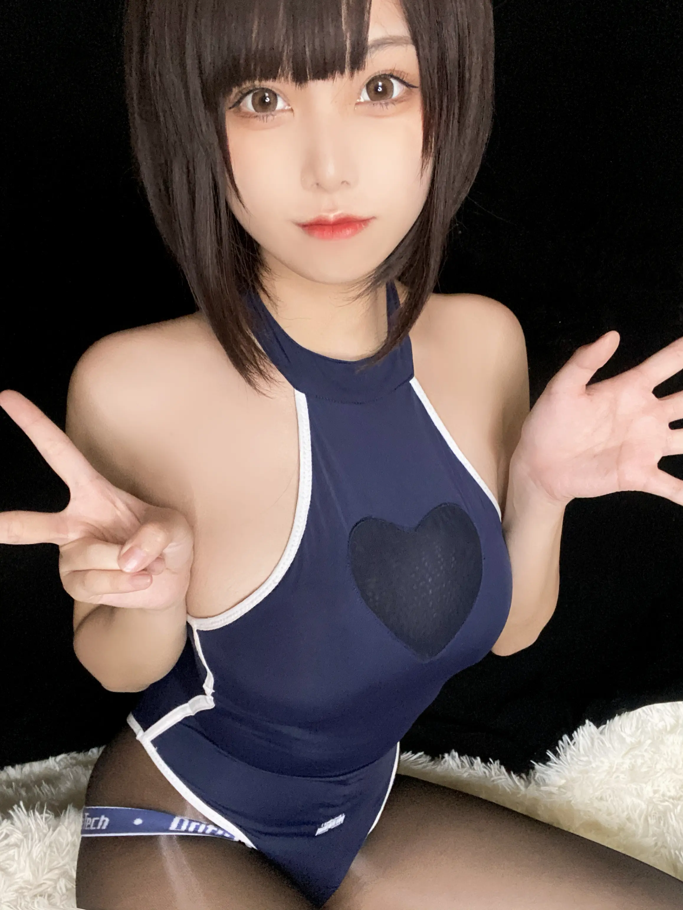 蜜汁猫裘 水着 [34P]