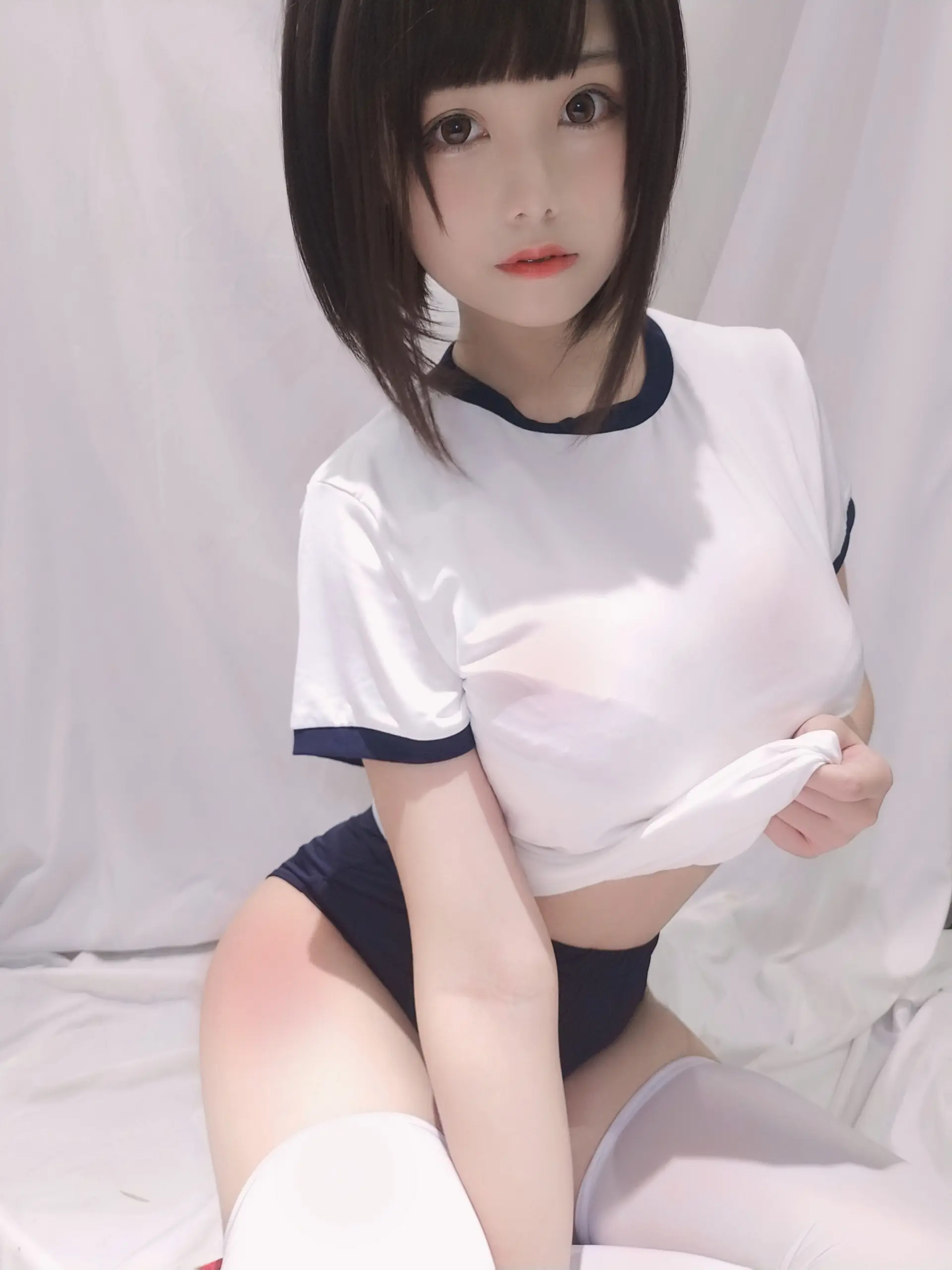 蜜汁猫裘 白色体操服 [31P]